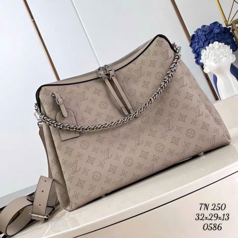 Túi Nữ Louis Vuitton - TNTT196