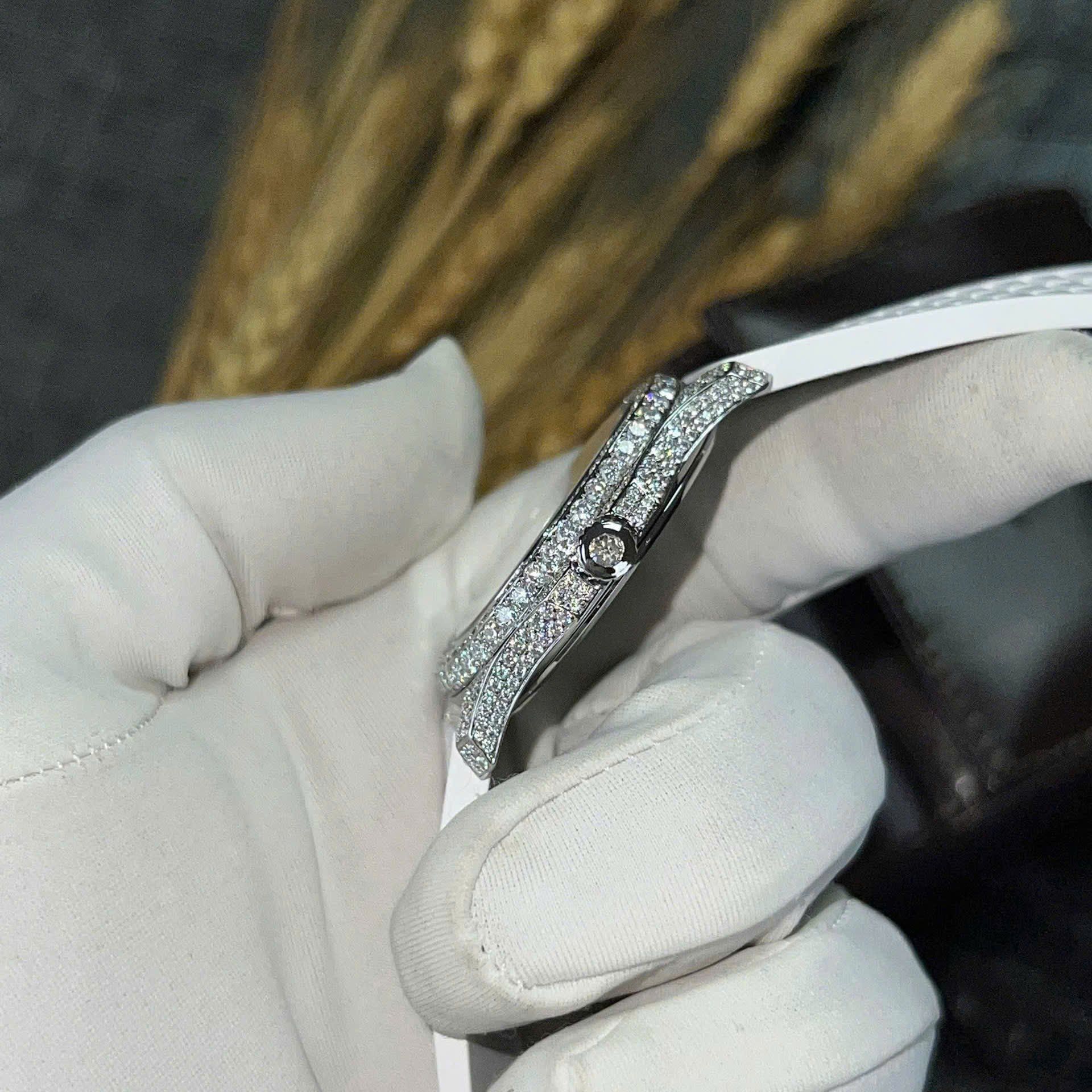 PATEK PHILIPPE AQUANAUT 36 MM - Đồng Hồ Patek Philippe - Nữ - DHTT530