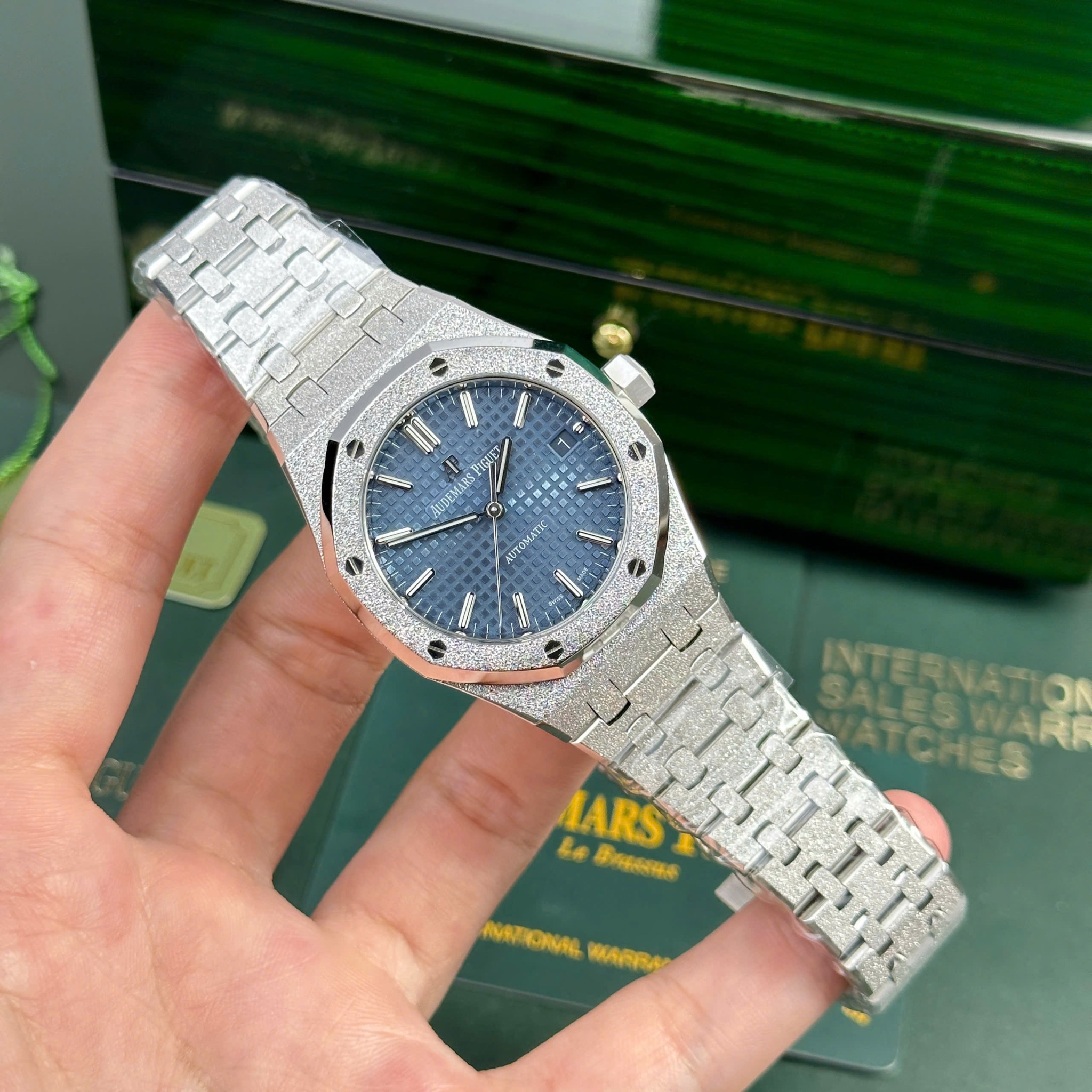 AUDEMARS PIGUET ROYAL OAK 37 MM Đồng Hồ Audemars Piguet Nam DHNTT1655