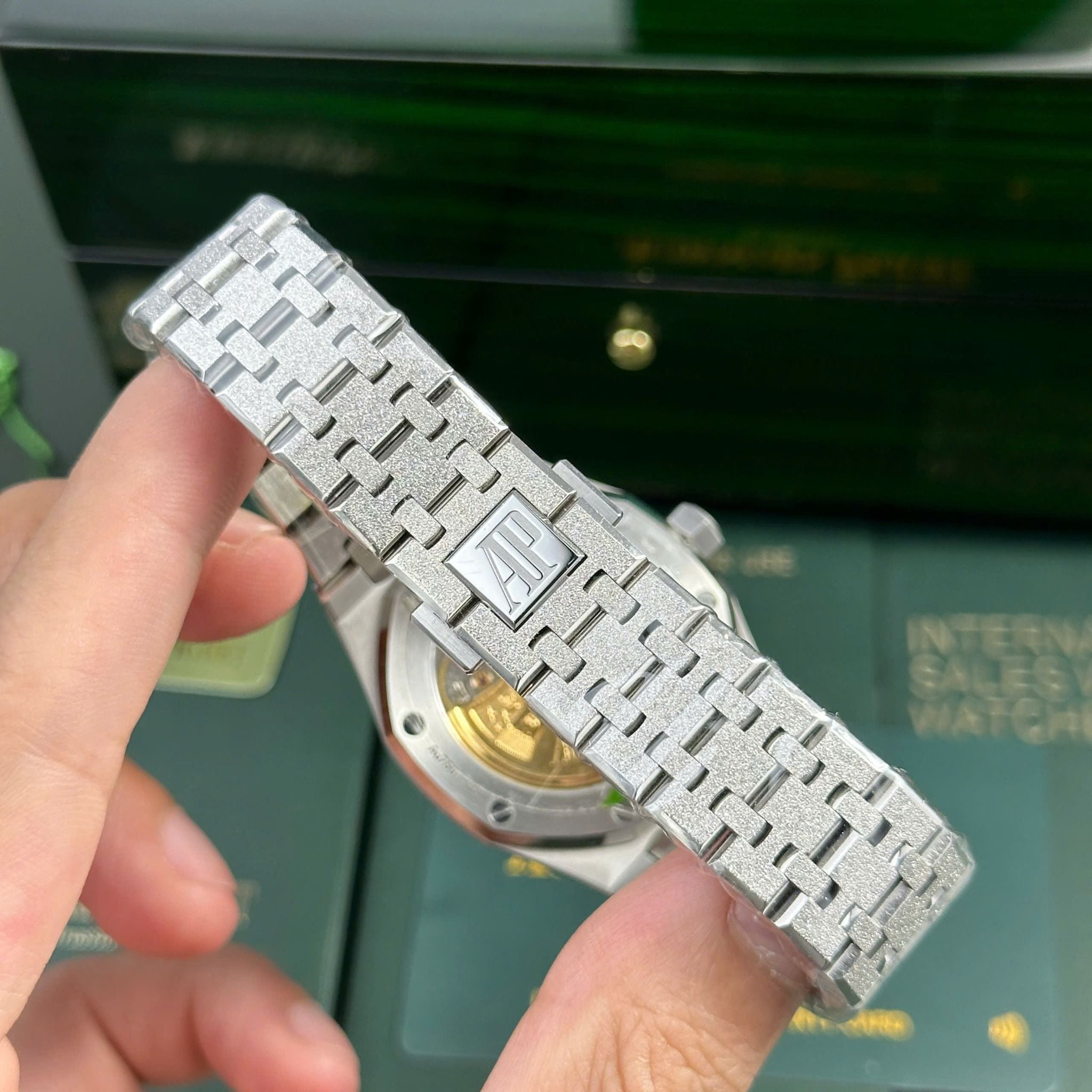 AUDEMARS PIGUET ROYAL OAK 37 MM - Đồng Hồ Audemars Piguet - Nam - DHNTT1655