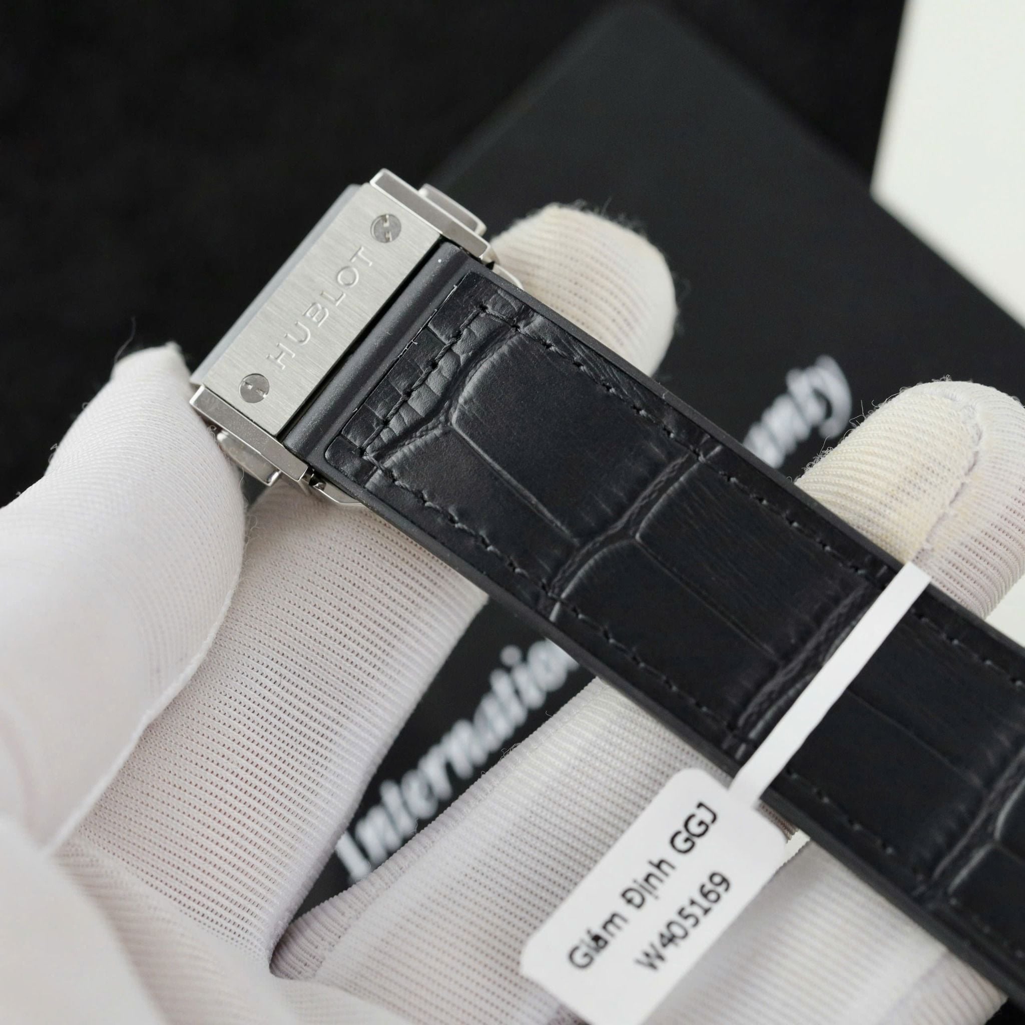 HUBLOT CLASSIC FUSION 42 MM - Đồng Hồ Hublot - Nam - DHNTT553