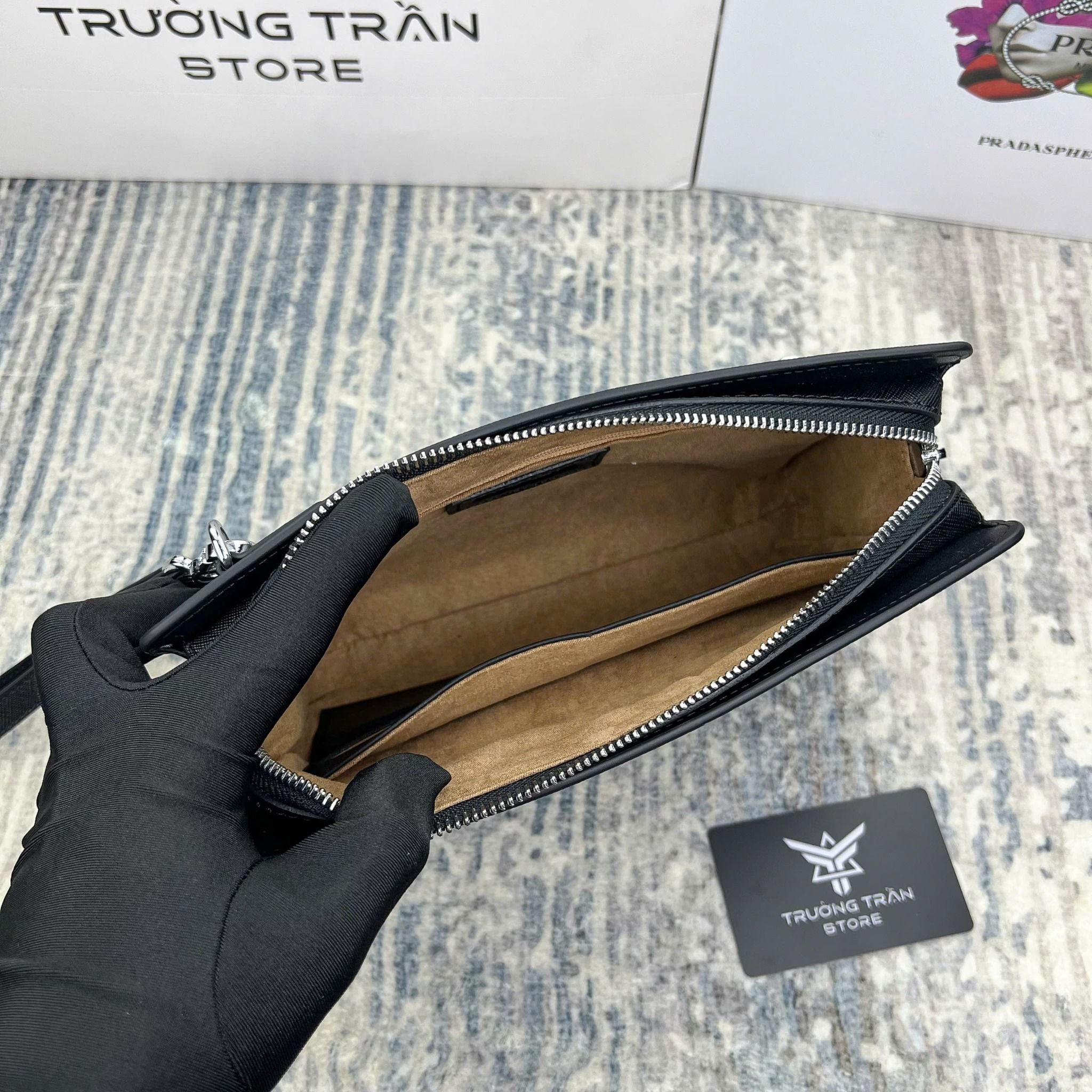 Clutch - Ví Khóa Vân Tay Prada - Nam - CLTT299