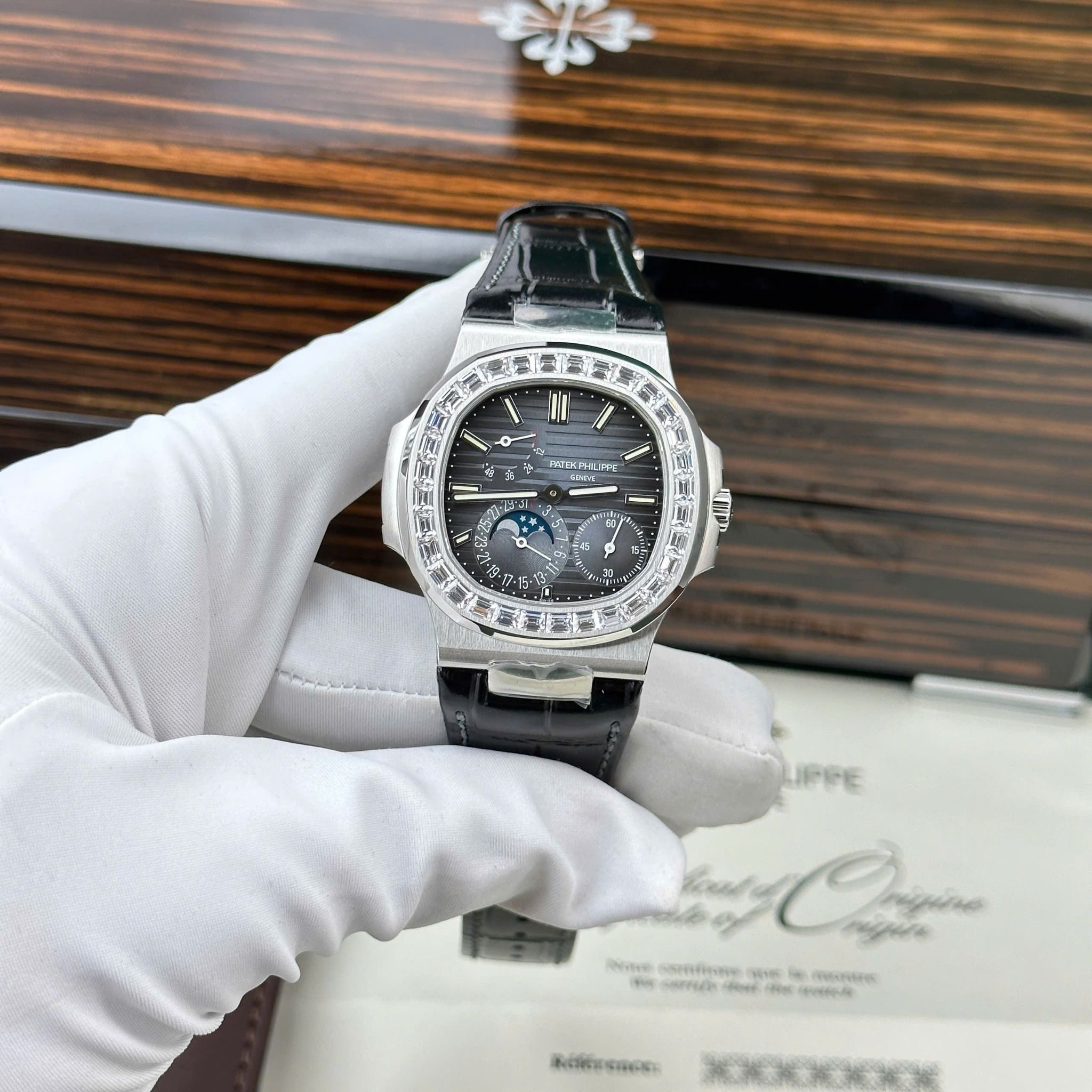 PATEK PHILIPPE NAUTILUS 40 MM - Đồng Hồ Patek Philippe - Nam - DHNTT706