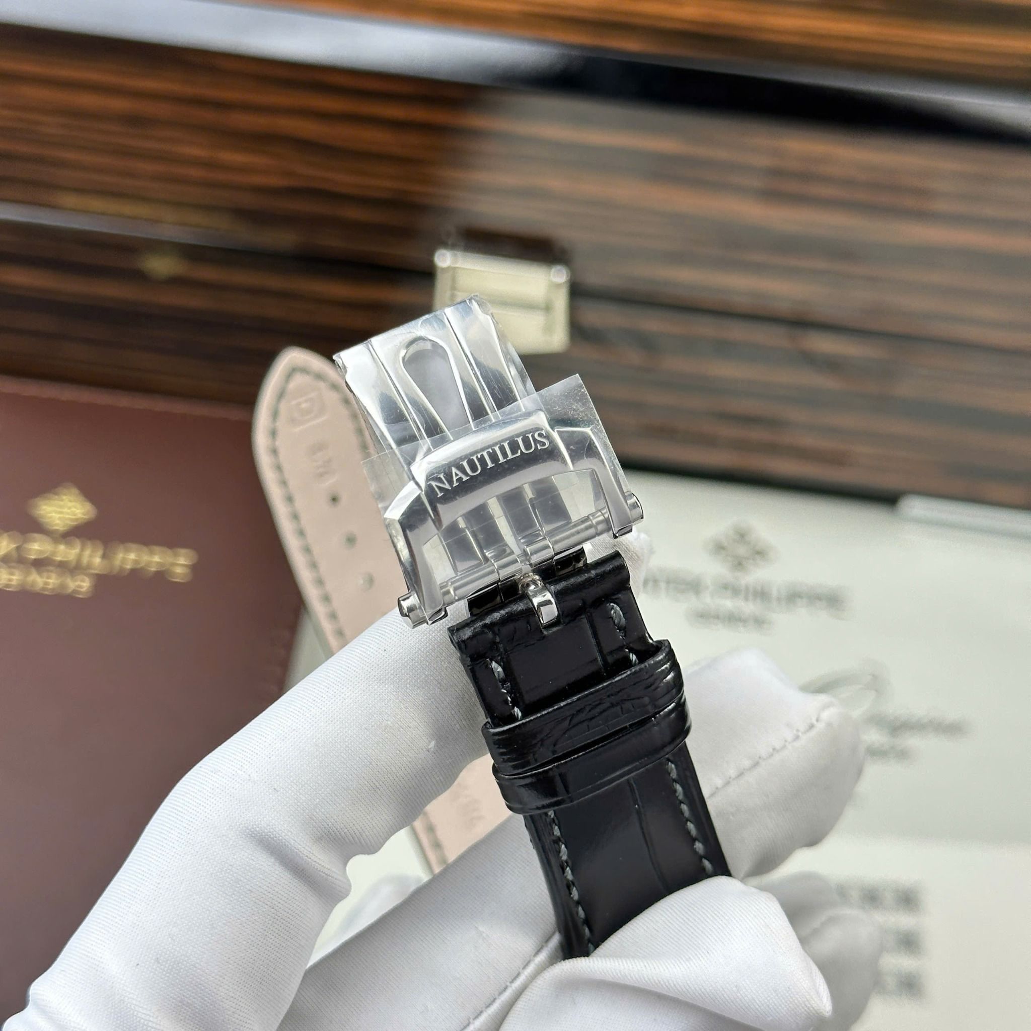 PATEK PHILIPPE NAUTILUS 40 MM - Đồng Hồ Patek Philippe - Nam - DHNTT706