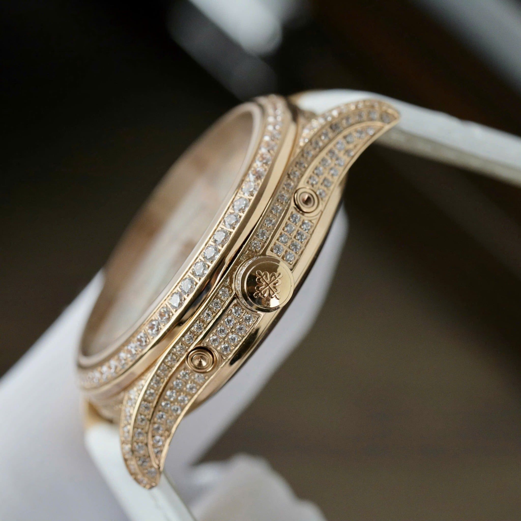 PATEK PHILIPPE COMPLICATIONS 38 MM - Đồng Hồ Patek Philippe - Nữ - DHTT633