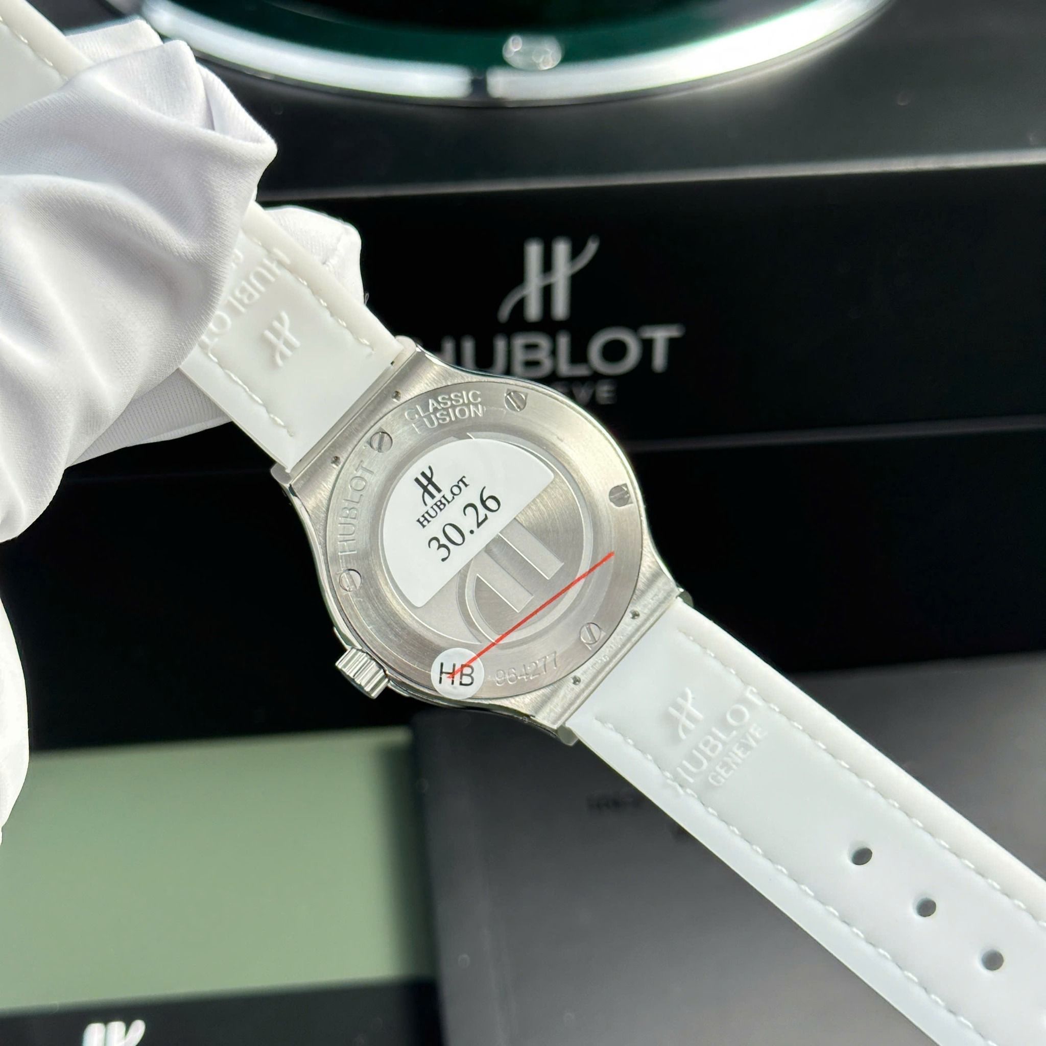 HUBLOT CLASSIC FUSION 33 MM - Đồng Hồ Hublot - Nữ - DHTT172