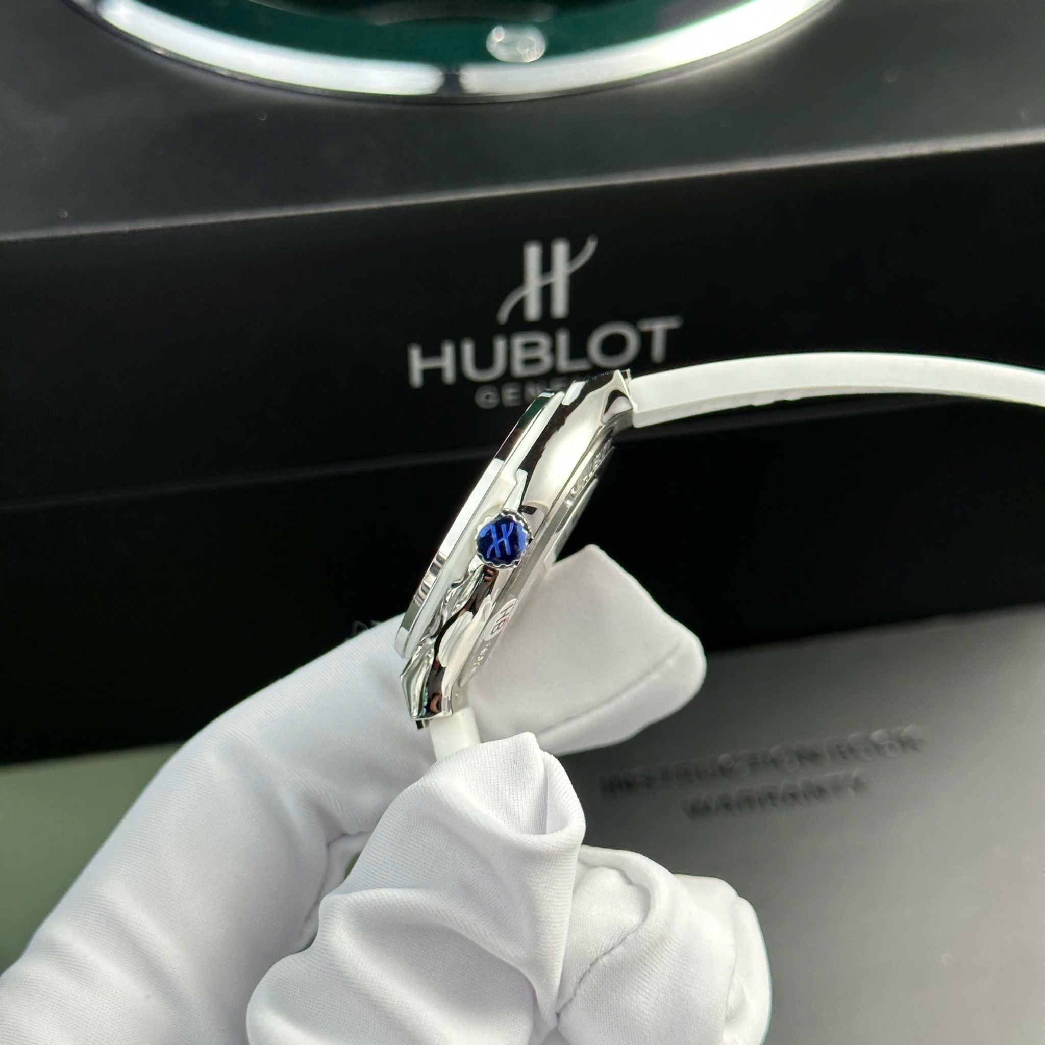HUBLOT CLASSIC FUSION 33 MM - Đồng Hồ Hublot - Nữ - DHTT170