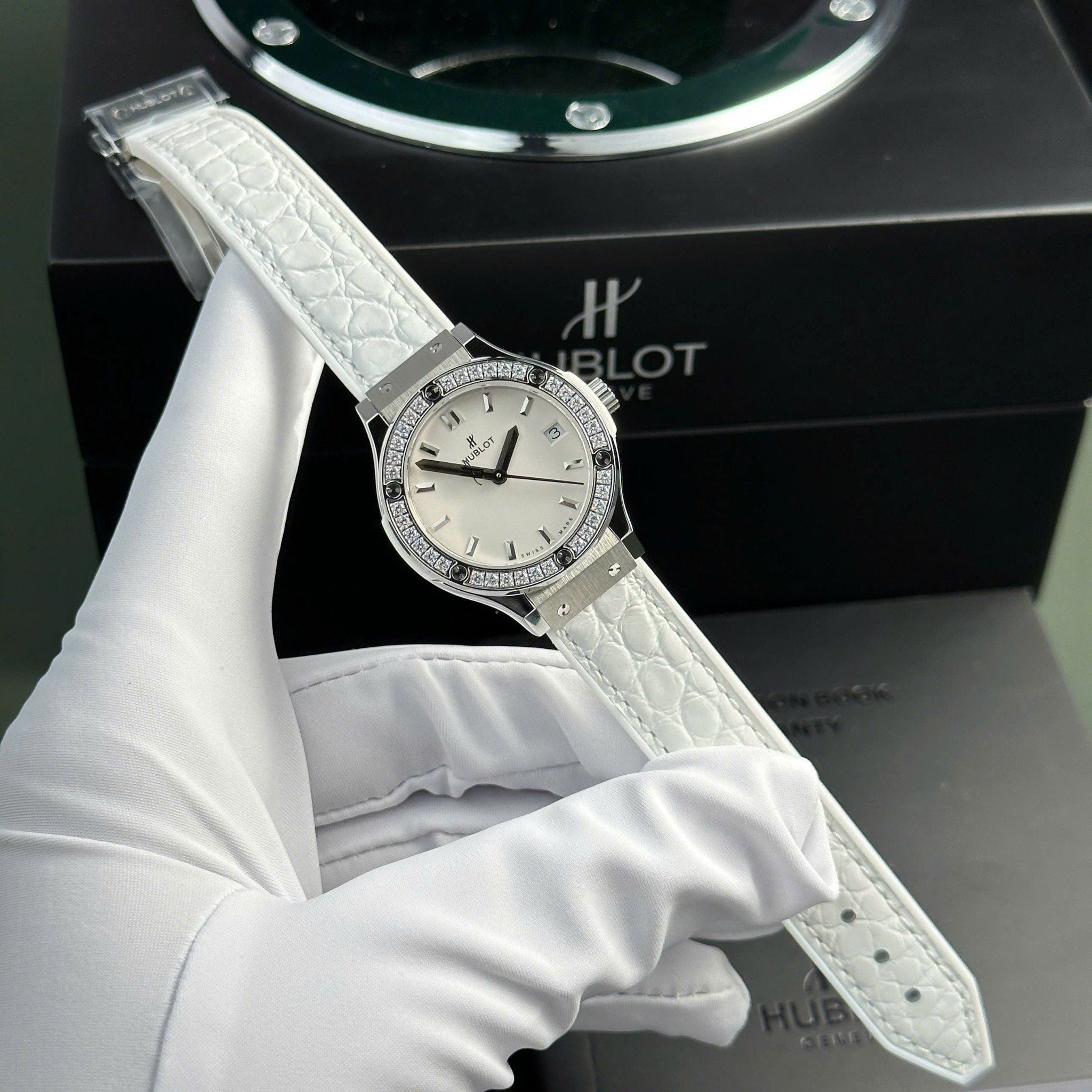 HUBLOT CLASSIC FUSION 33 MM - Đồng Hồ Hublot - Nữ - DHTT170