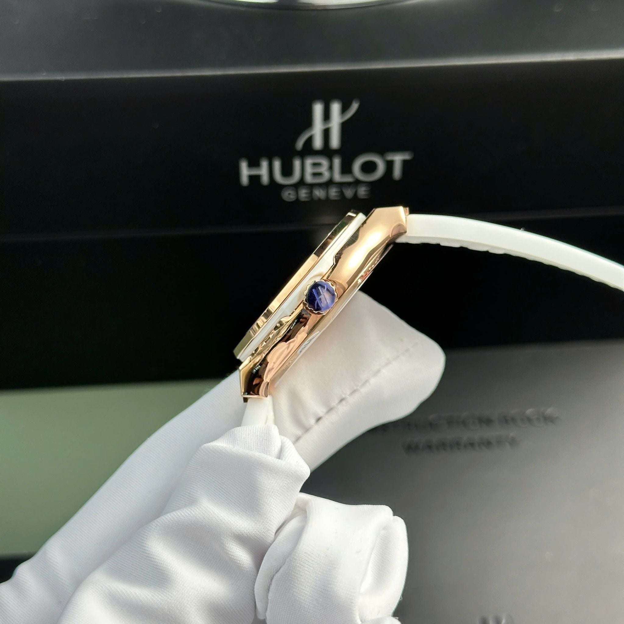HUBLOT CLASSIC FUSION 33 MM - Đồng Hồ Hublot - Nữ - DHTT595