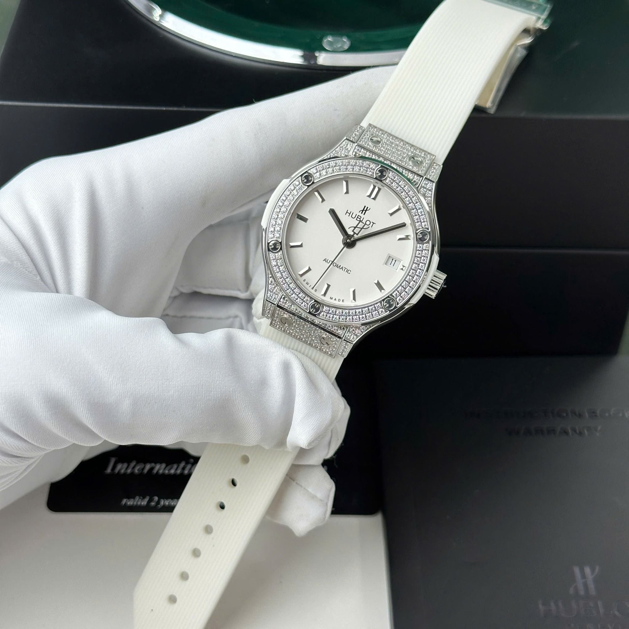 HUBLOT CLASSIC FUSION 38 MM - Đồng Hồ Hublot - Nữ - DHTT165