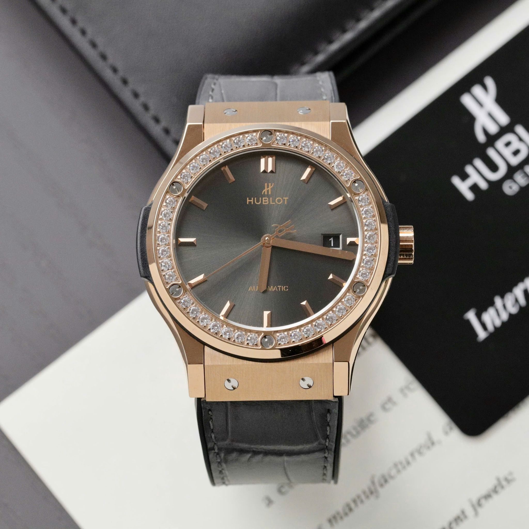 HUBLOT CLASSIC FUSION 42 MM - Đồng Hồ Hublot - Nam - DHNTT621