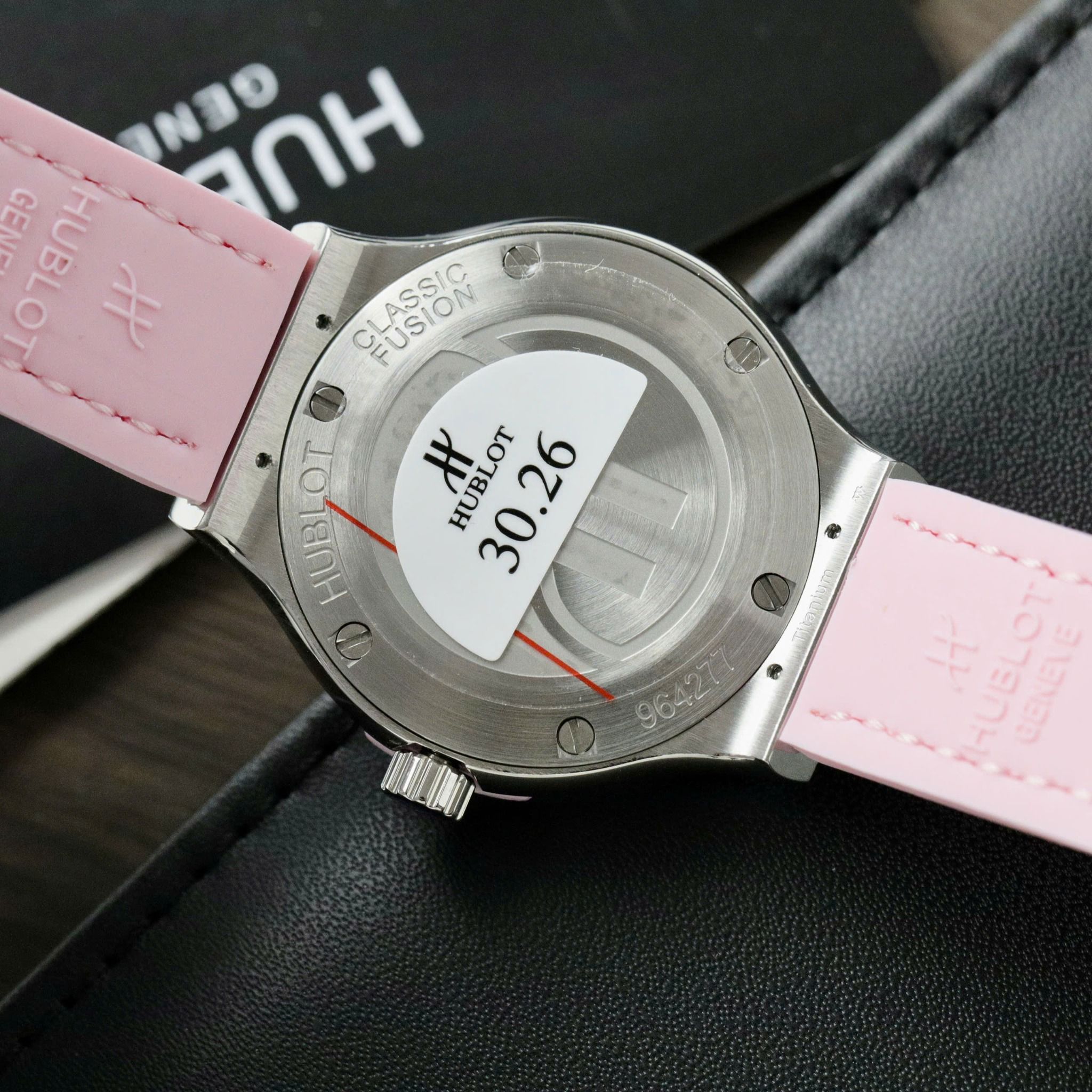 HUBLOT CLASSIC FUSION 33 MM - Đồng Hồ Hublot - Nữ - DHTT193