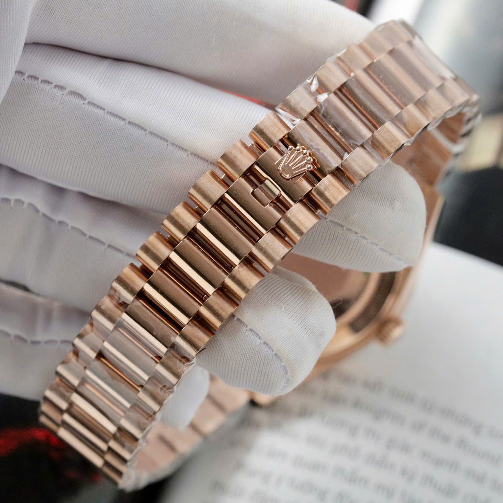 ROLEX DAY-DATE 40 MM - Đồng Hồ Rolex - Nam - DHNTT1569