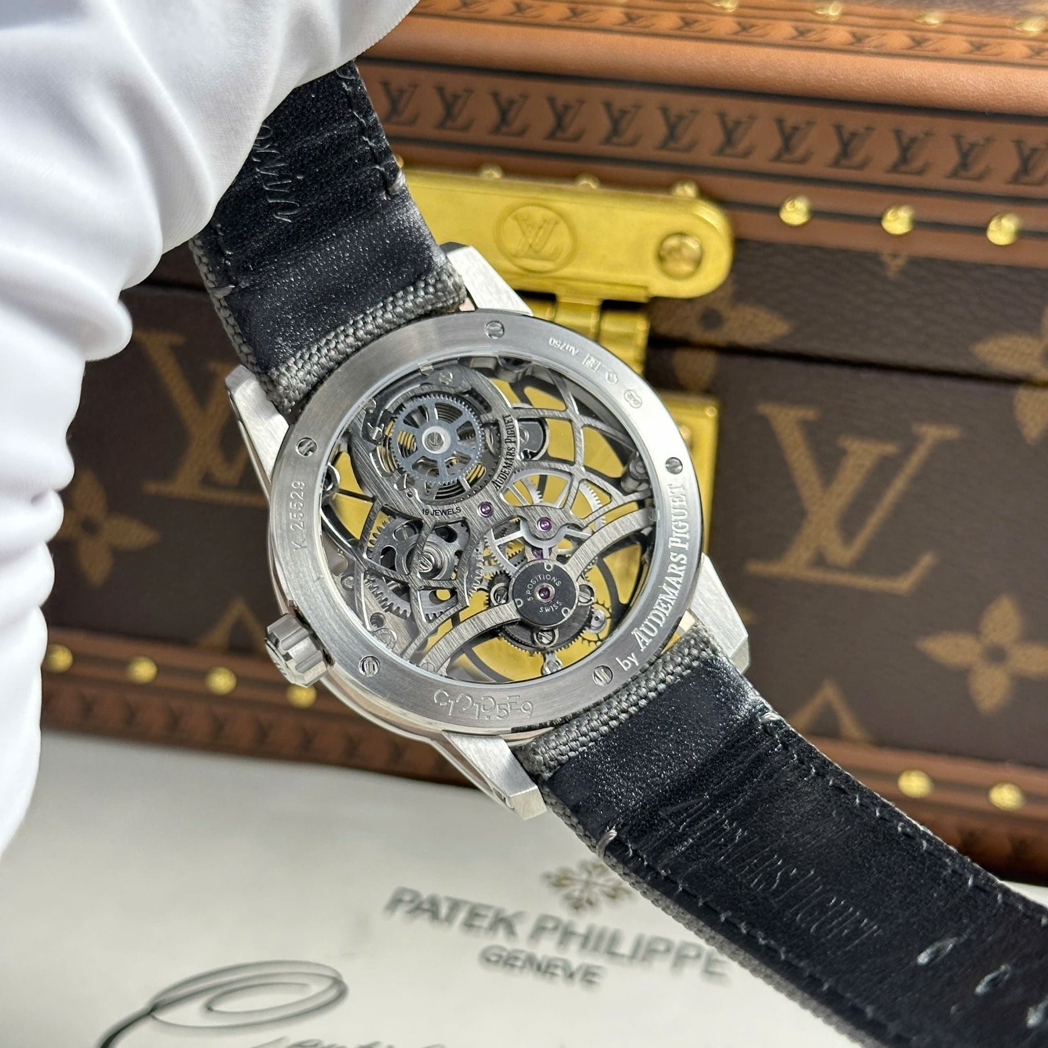 AUDEMARS PIGUET CODE 11.59 TOURBILLON 41 MM - Đồng Hồ Audemars Piguet - Nam - DHNTT965