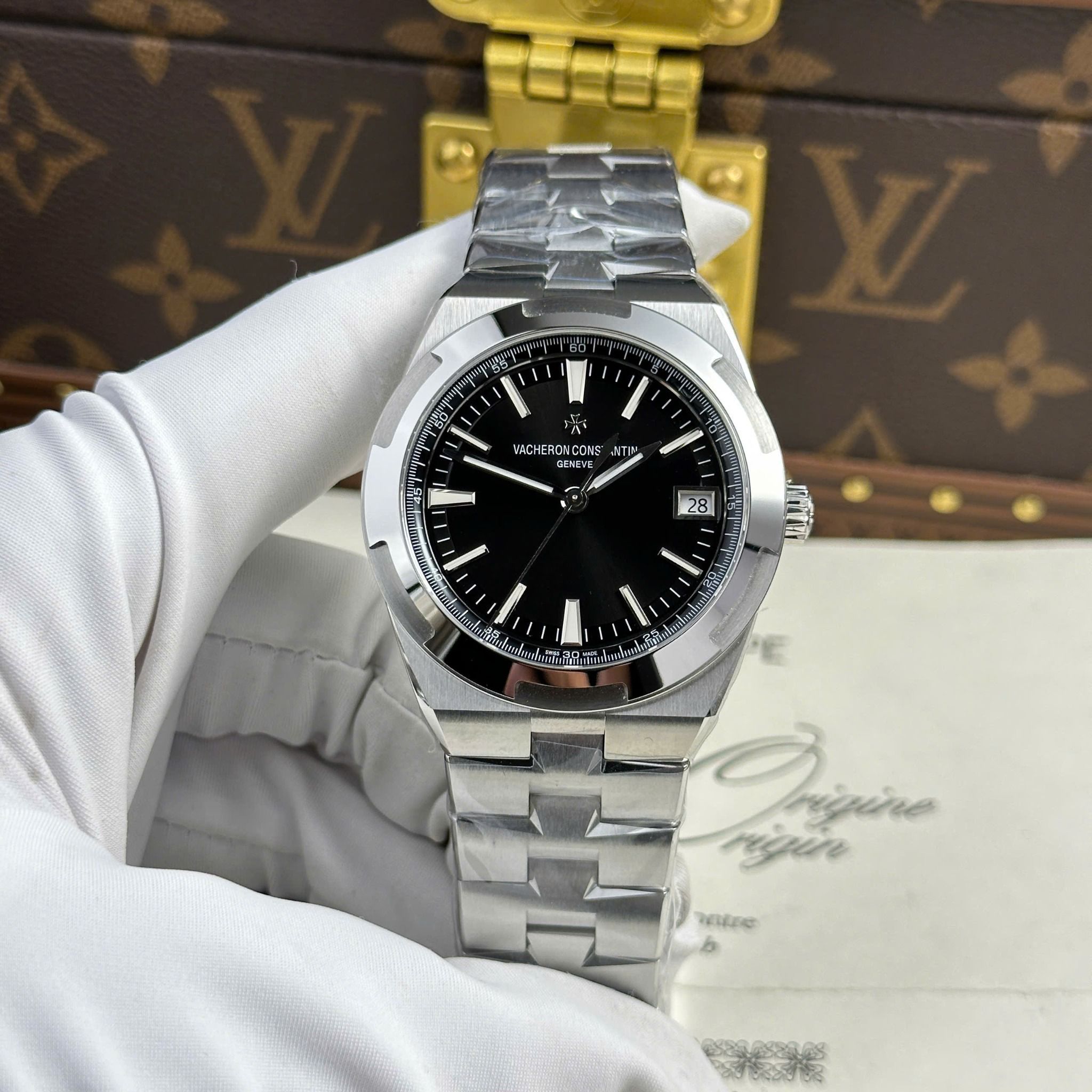 VACHERON CONSTANTIN OVERSEAS 41 MM - Đồng Hồ Vacheron Constantin - Nam - DHNTT751