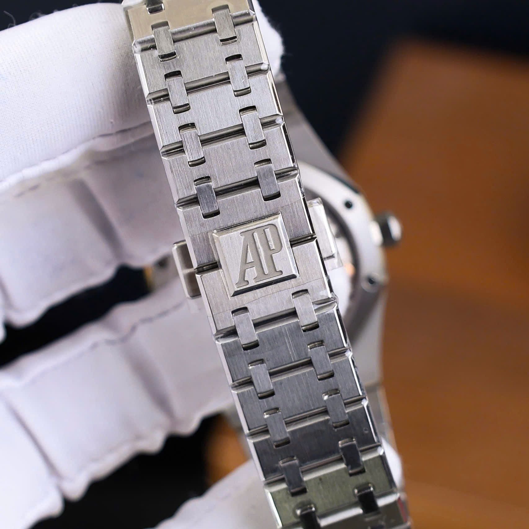 AUDEMARS PIGUET ROYAL OAK 34 MM - Đồng Hồ Audemars Piguet - Nữ - DHTT135