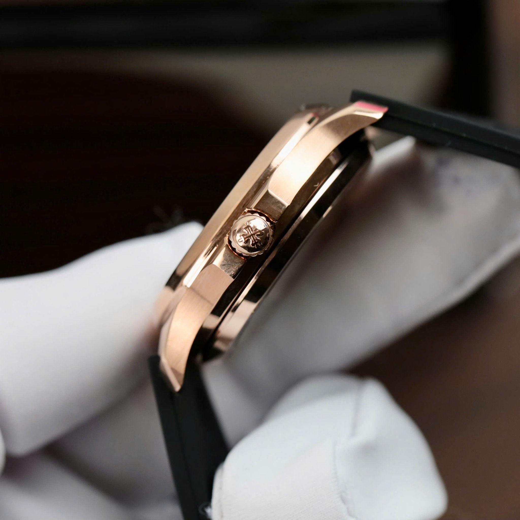 PATEK PHILIPPE AQUANAUT 36 MM - Đồng Hồ Patek Philippe - Nữ - DHTT606