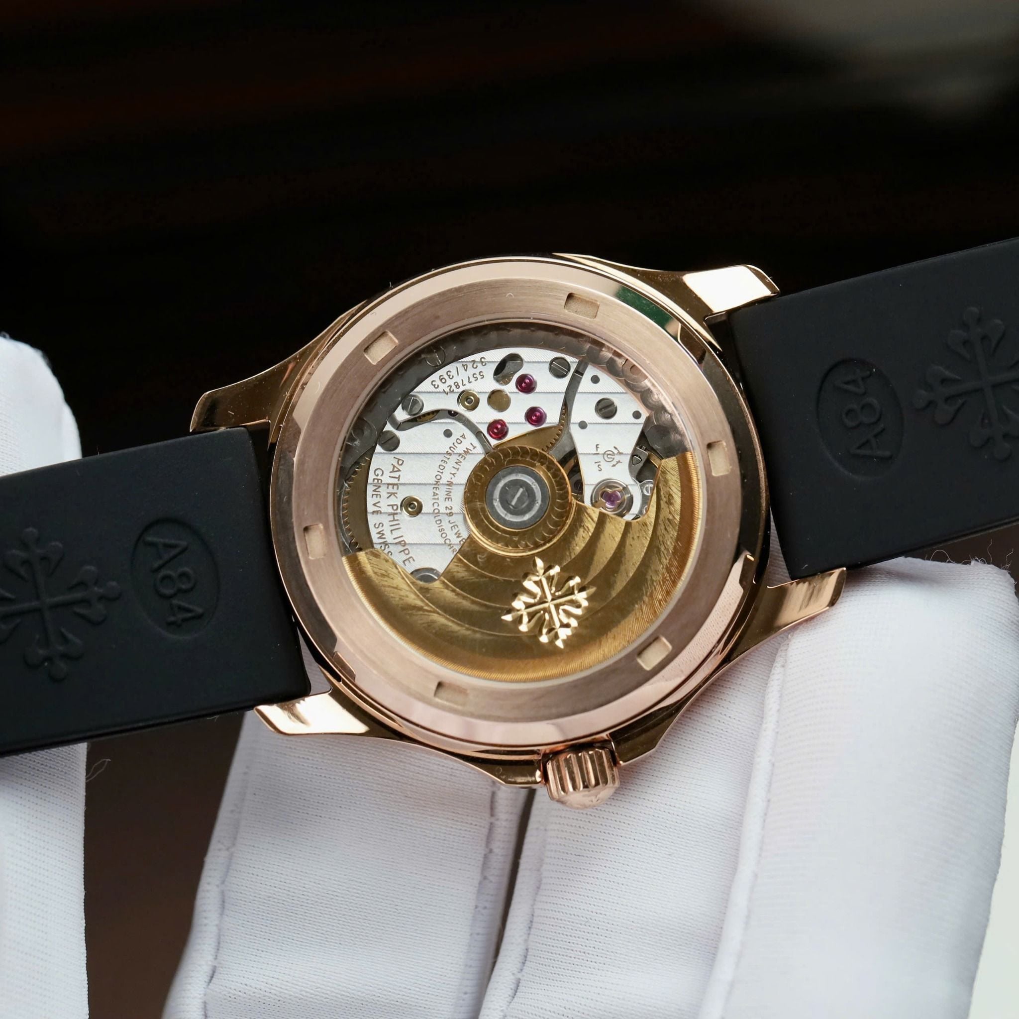 PATEK PHILIPPE AQUANAUT 36 MM - Đồng Hồ Patek Philippe - Nữ - DHTT606