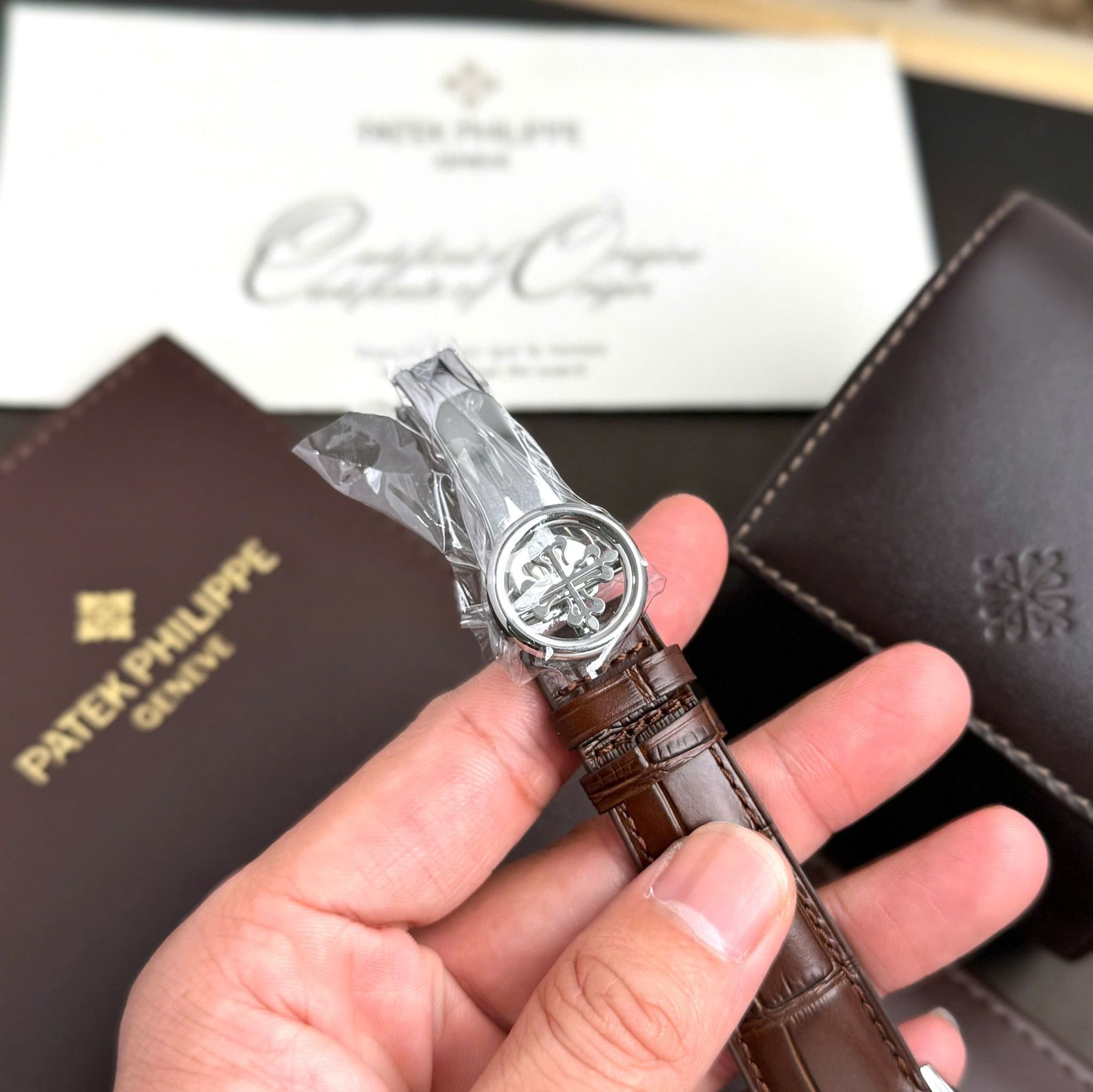 PATEK PHILIPPE CALATRAVA 40 MM - Đồng Hồ Patek Philippe - Nam - DHNTT560