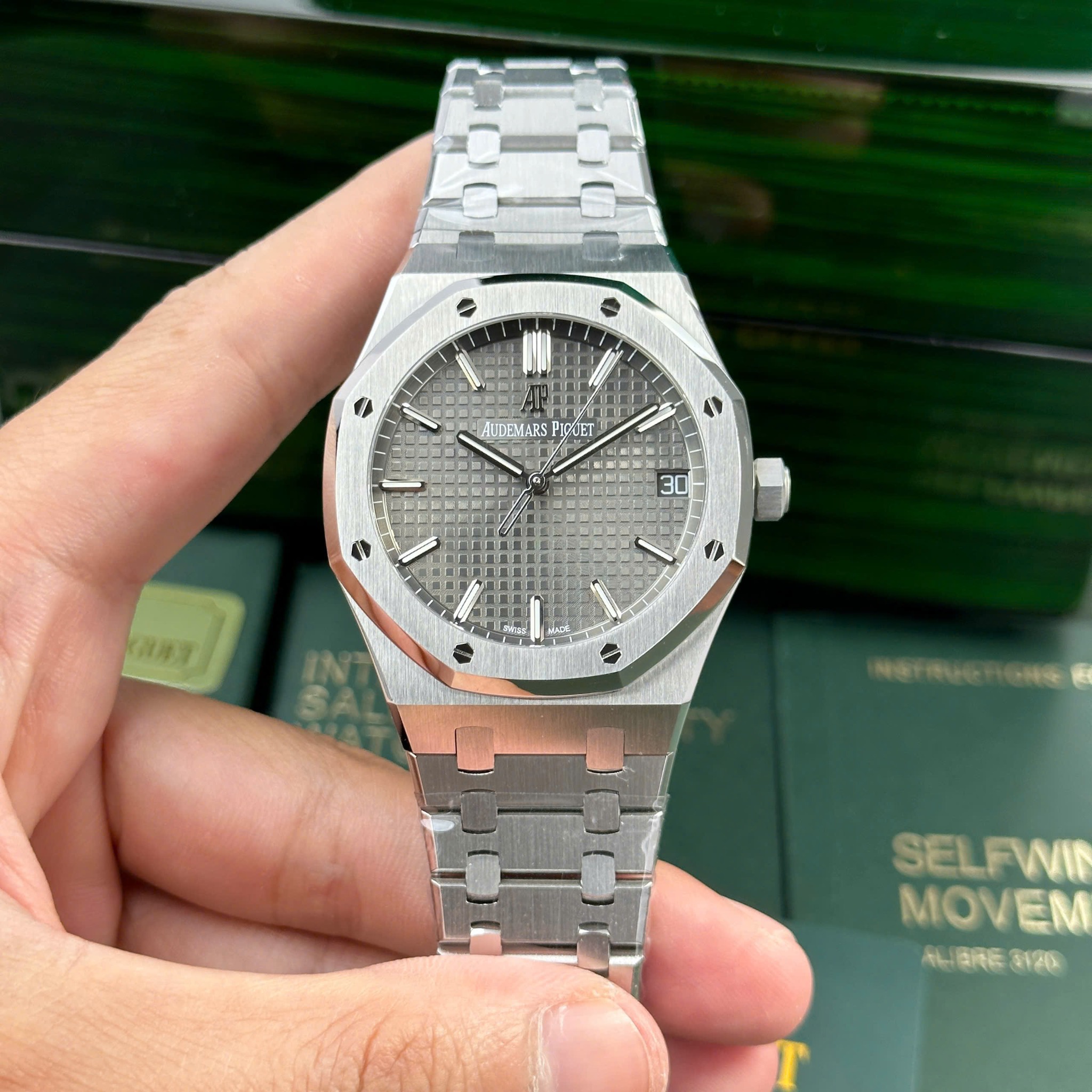 AUDEMARS PIGUET ROYAL OAK 41 MM - Đồng Hồ Audemars Piguet - Nam - DHNTT572