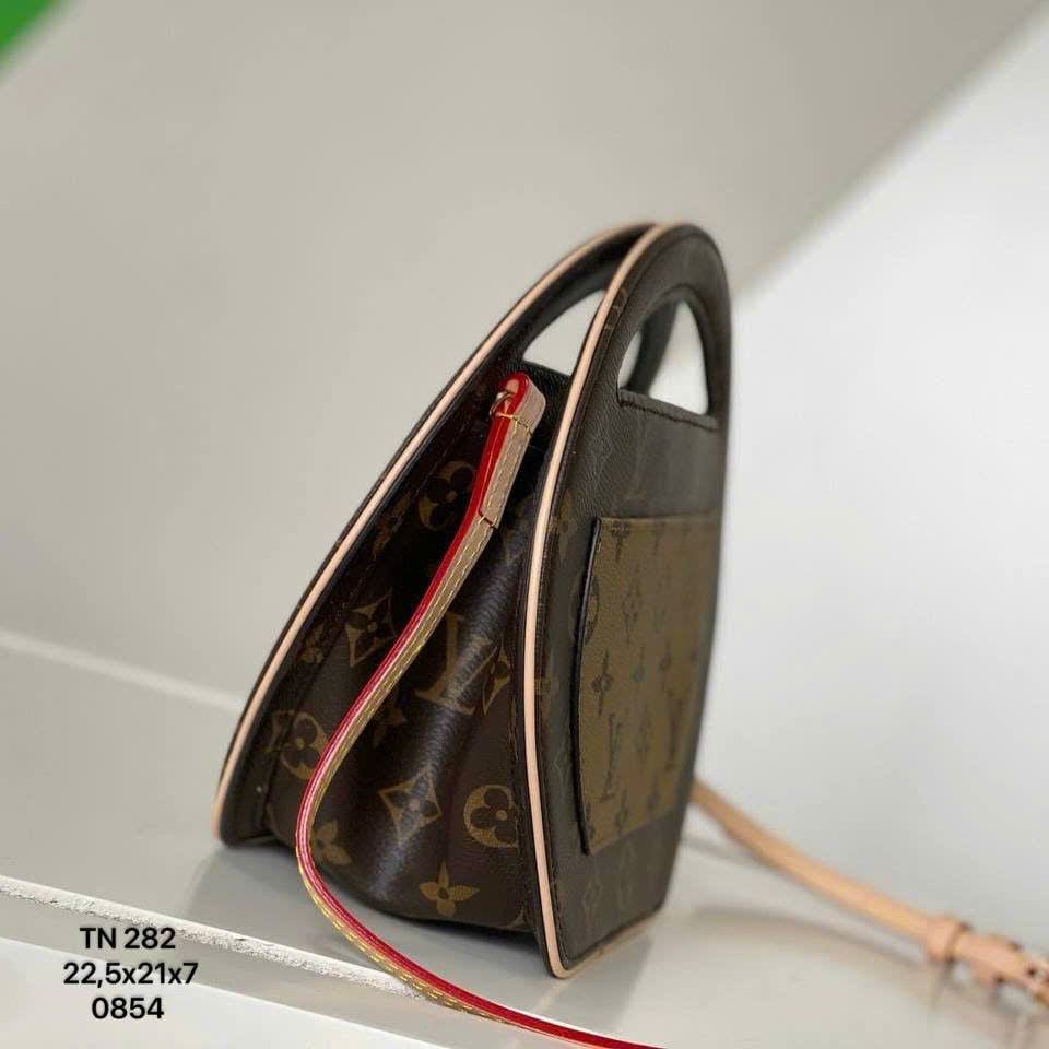 Túi Nữ Louis Vuitton - TNTT221