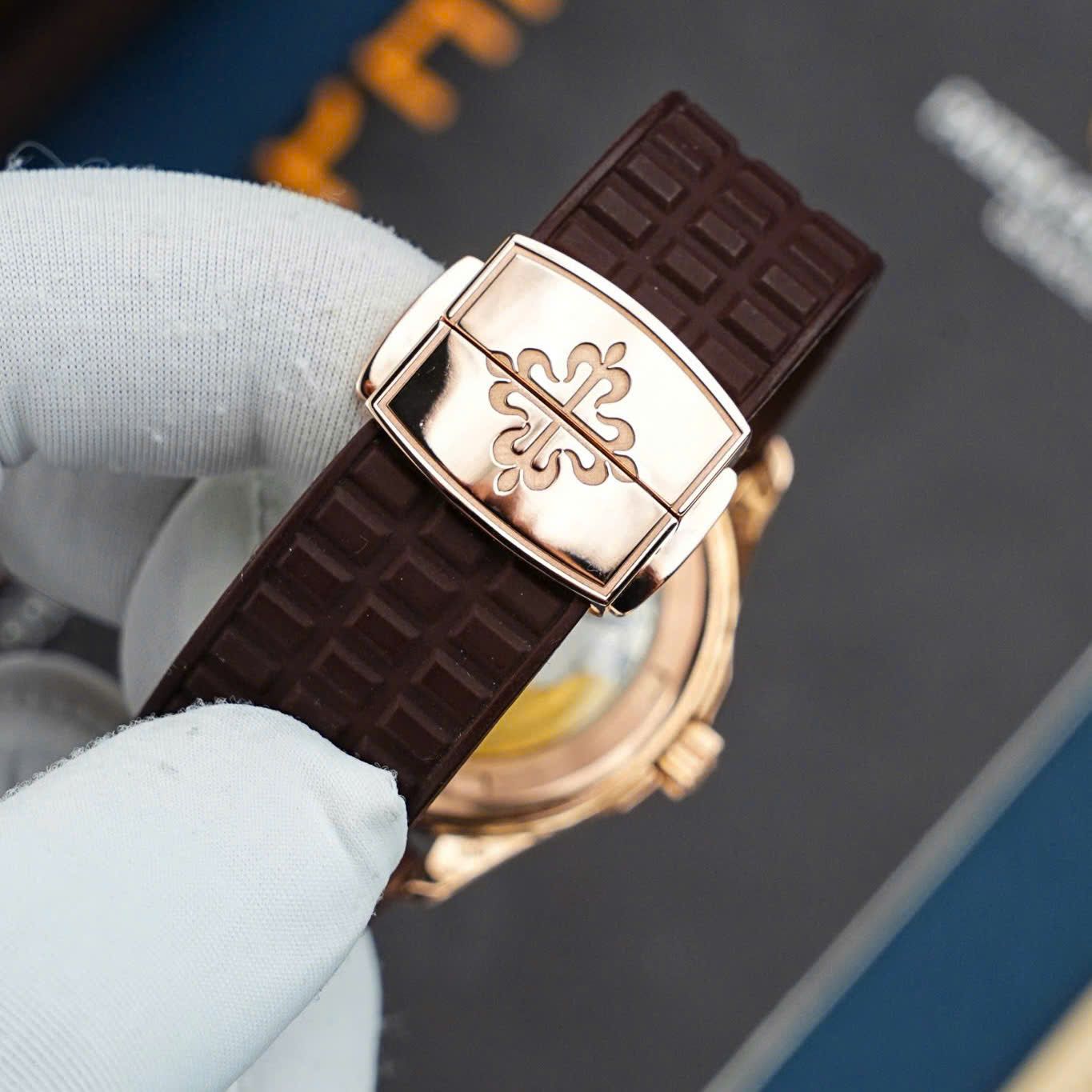 PATEK PHILIPPE AQUANAUT 36 MM - Đồng Hồ Patek Philippe - Nữ - DHTT589