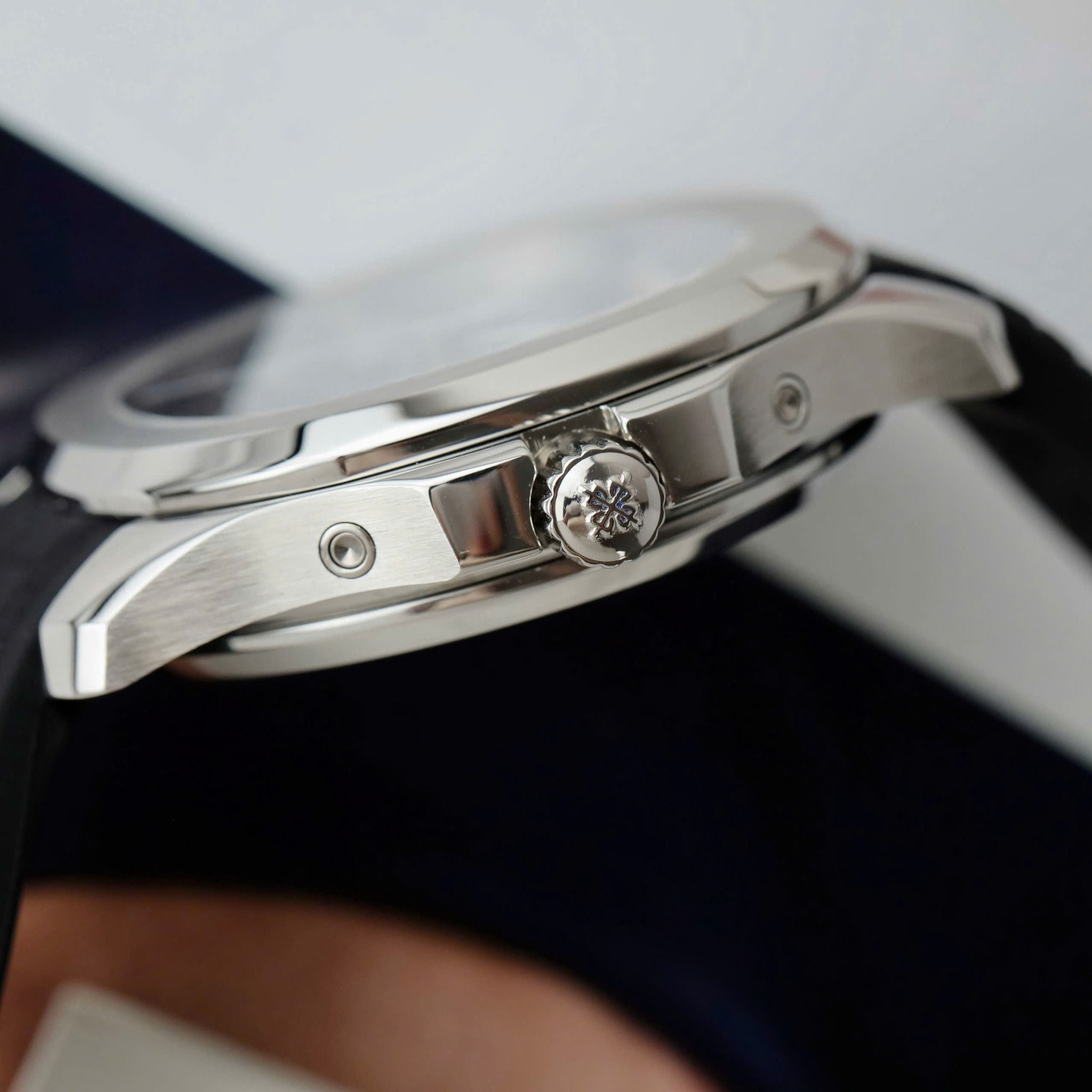 PATEK PHILIPPE AQUANAUT 40 MM - Đồng Hồ Patek Philippe - Nam - DHNTT452