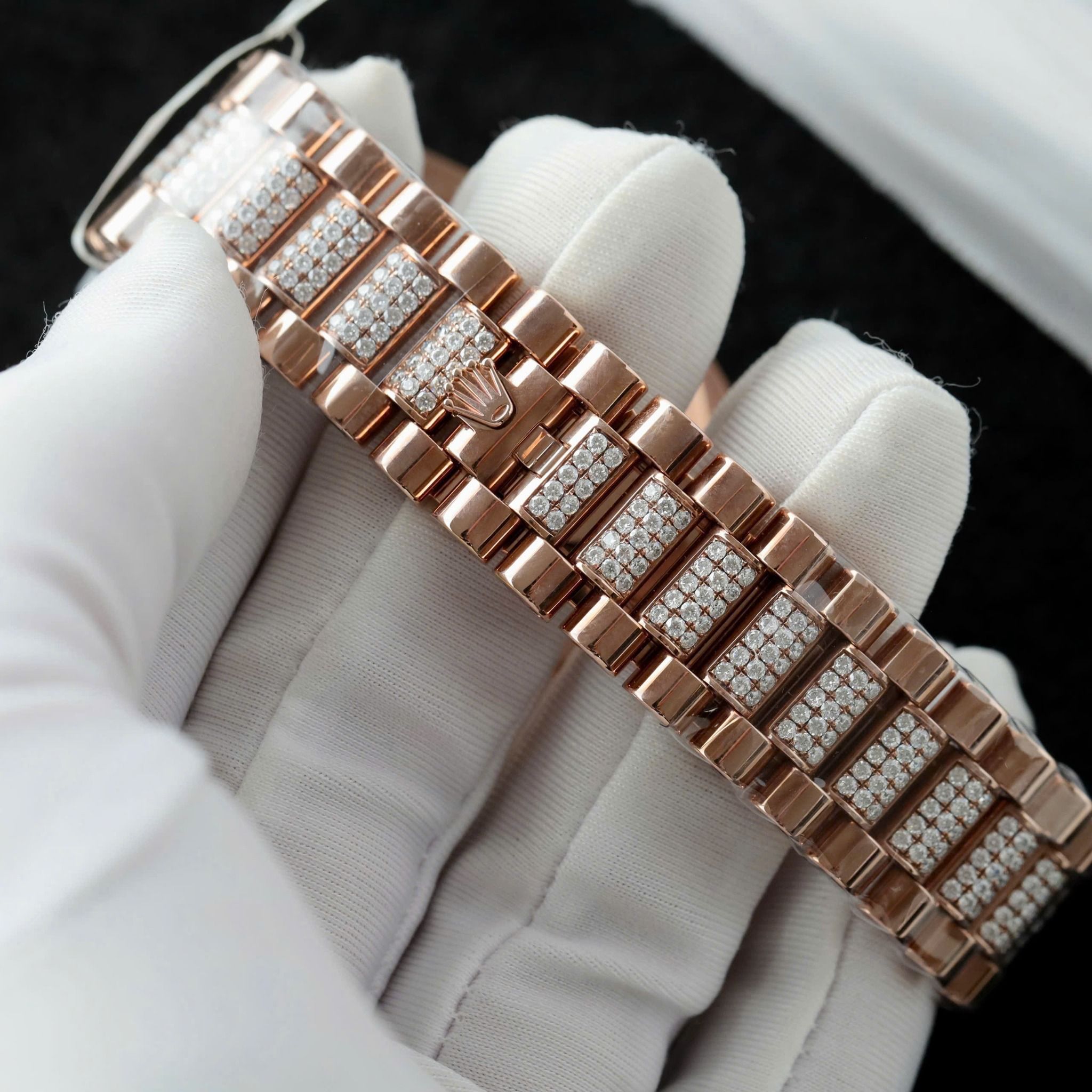 ROLEX DAY-DATE 40 MM - Đồng Hồ Rolex - Nam - DHNTT1780