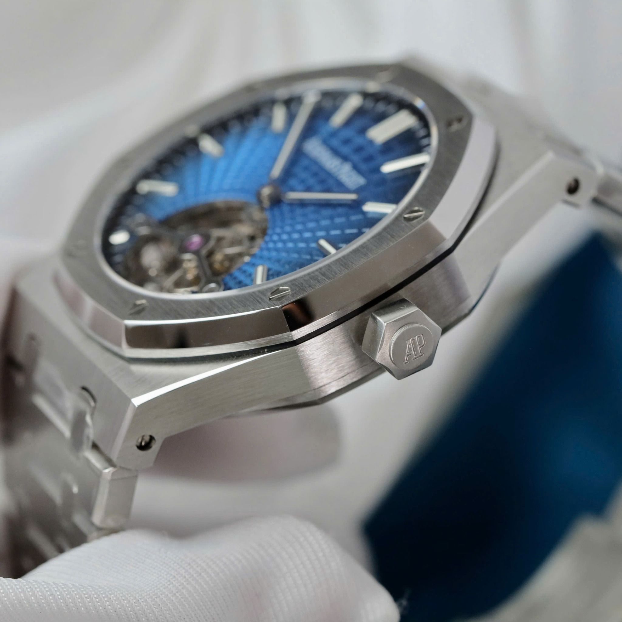 AUDEMARS PIGUET ROYAL OAK TOURBILLON 41 MM - Đồng Hồ Audemars Piguet - Nam - DHNTT663