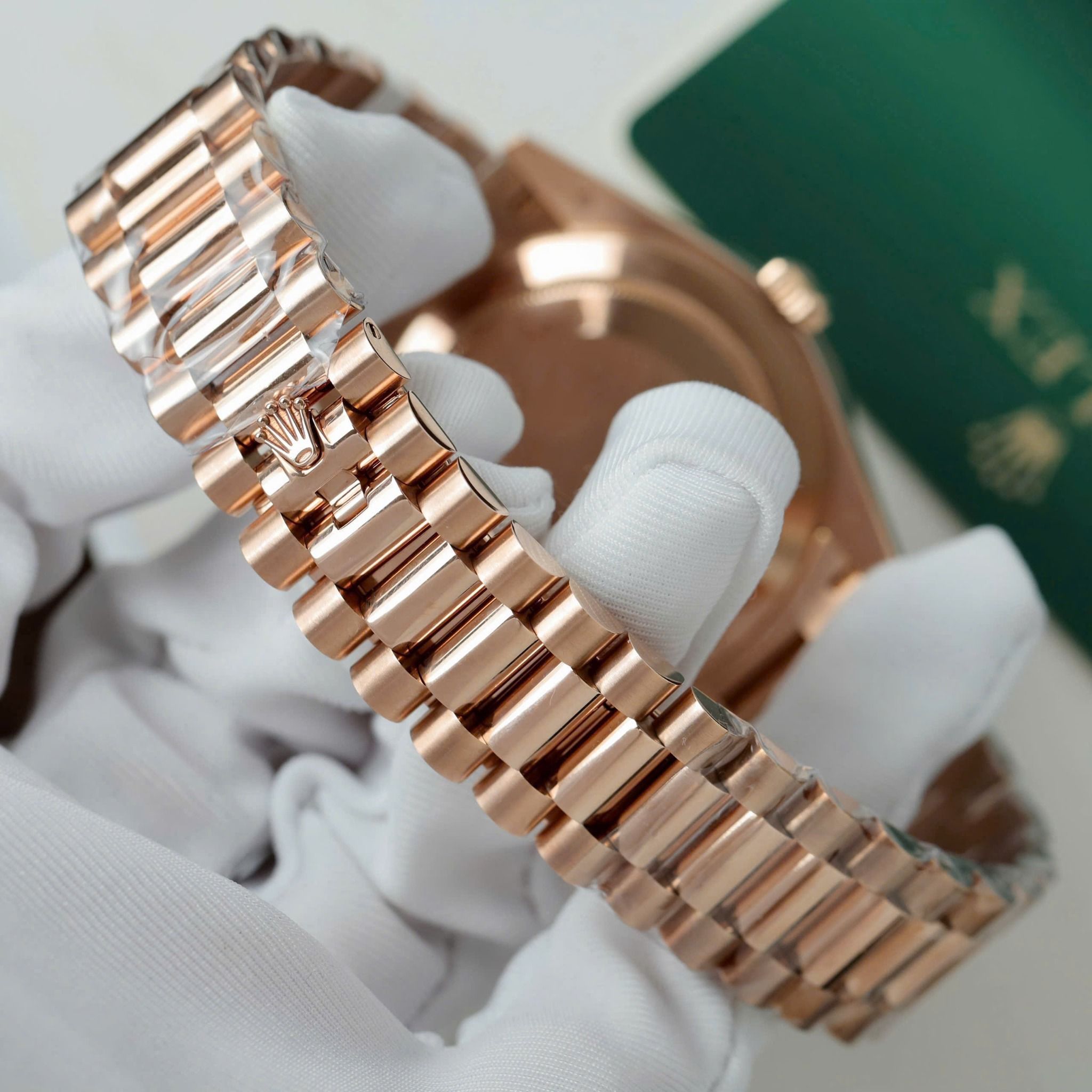 ROLEX DAY-DATE 40 MM - Đồng Hồ Rolex - Nam - DHNTT1570