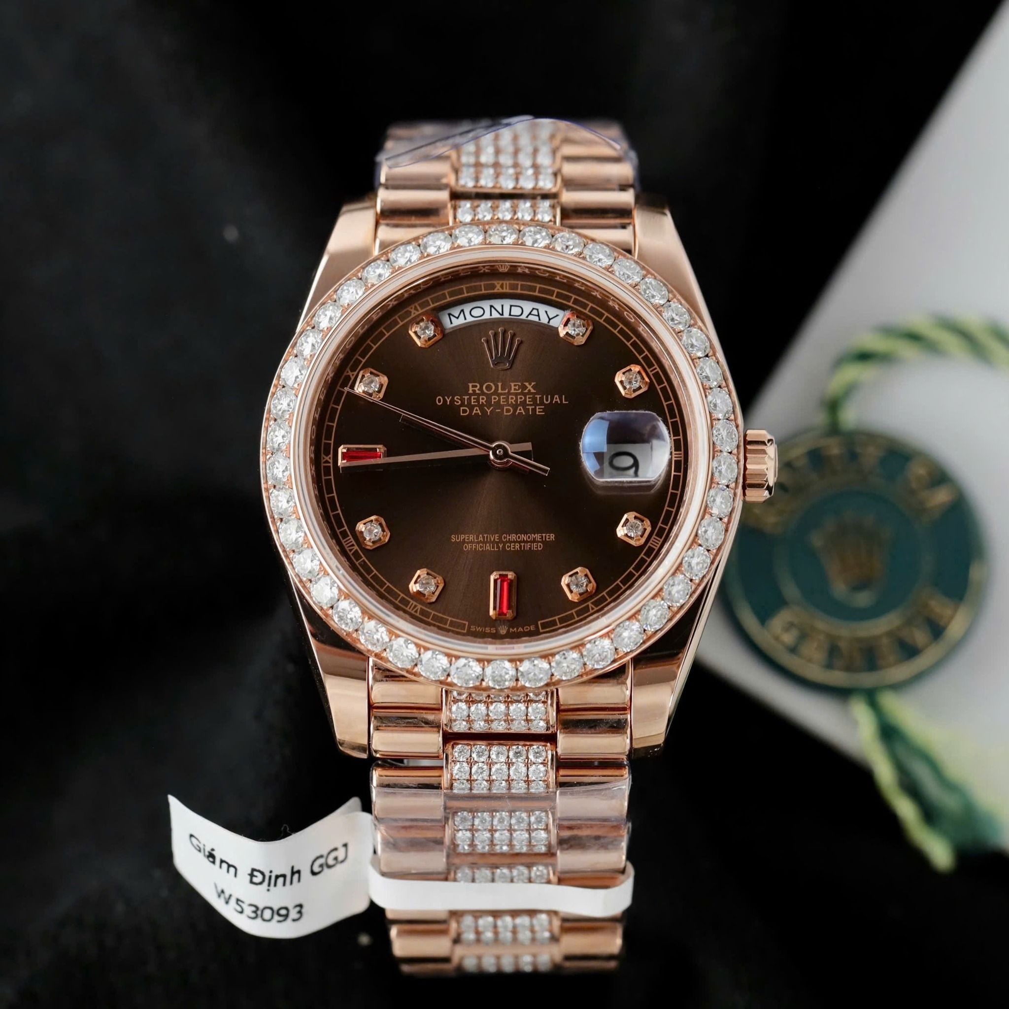 ROLEX DAY-DATE 40 MM - Đồng Hồ Rolex - Nam - DHNTT724