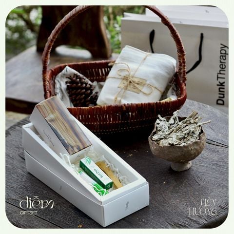 HỘP QUÀ DIỄM