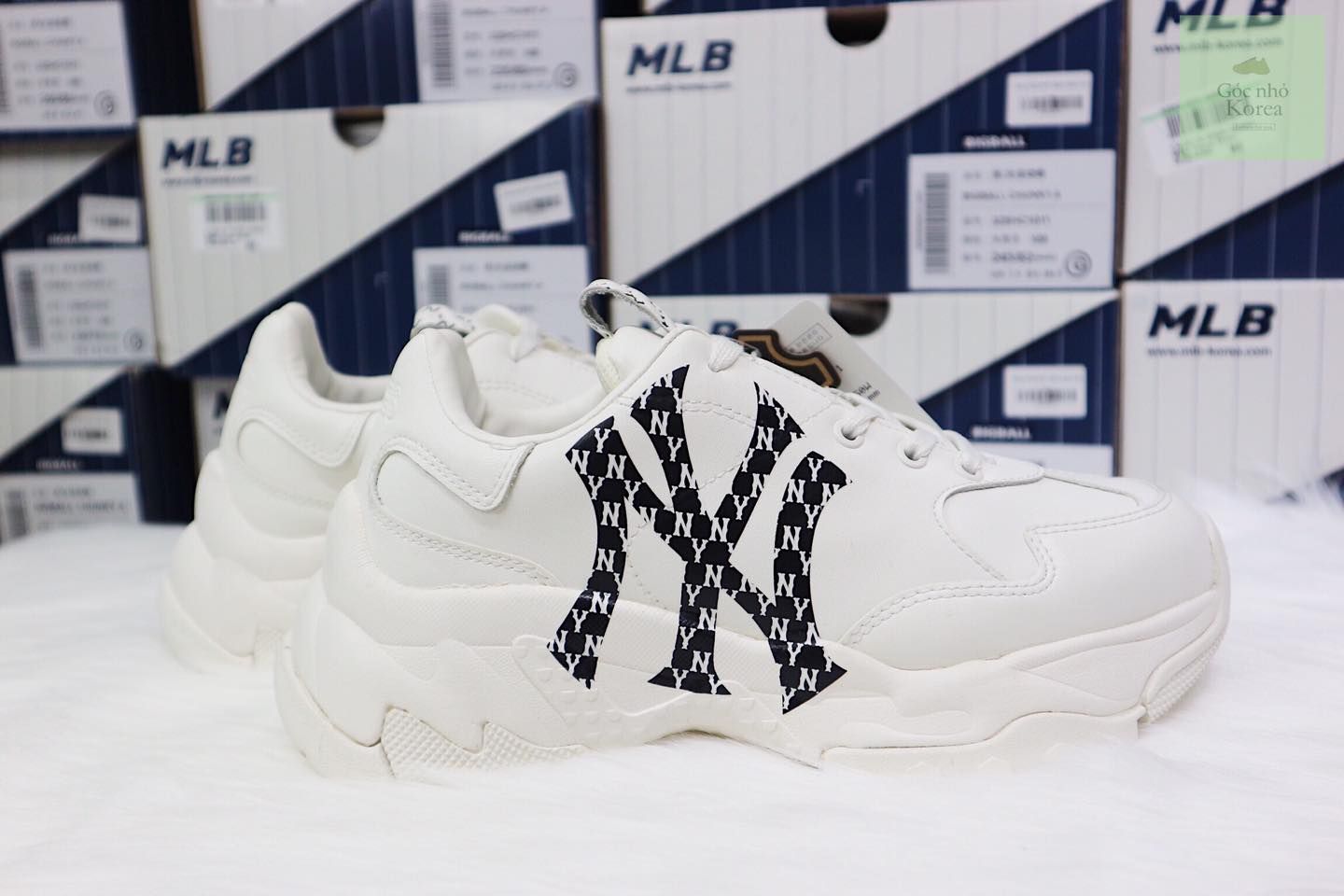 Giày MLB Chunky Liner Mid New York Yankees Black  Xám Sneaker  Giày  Sneaker Rep 11