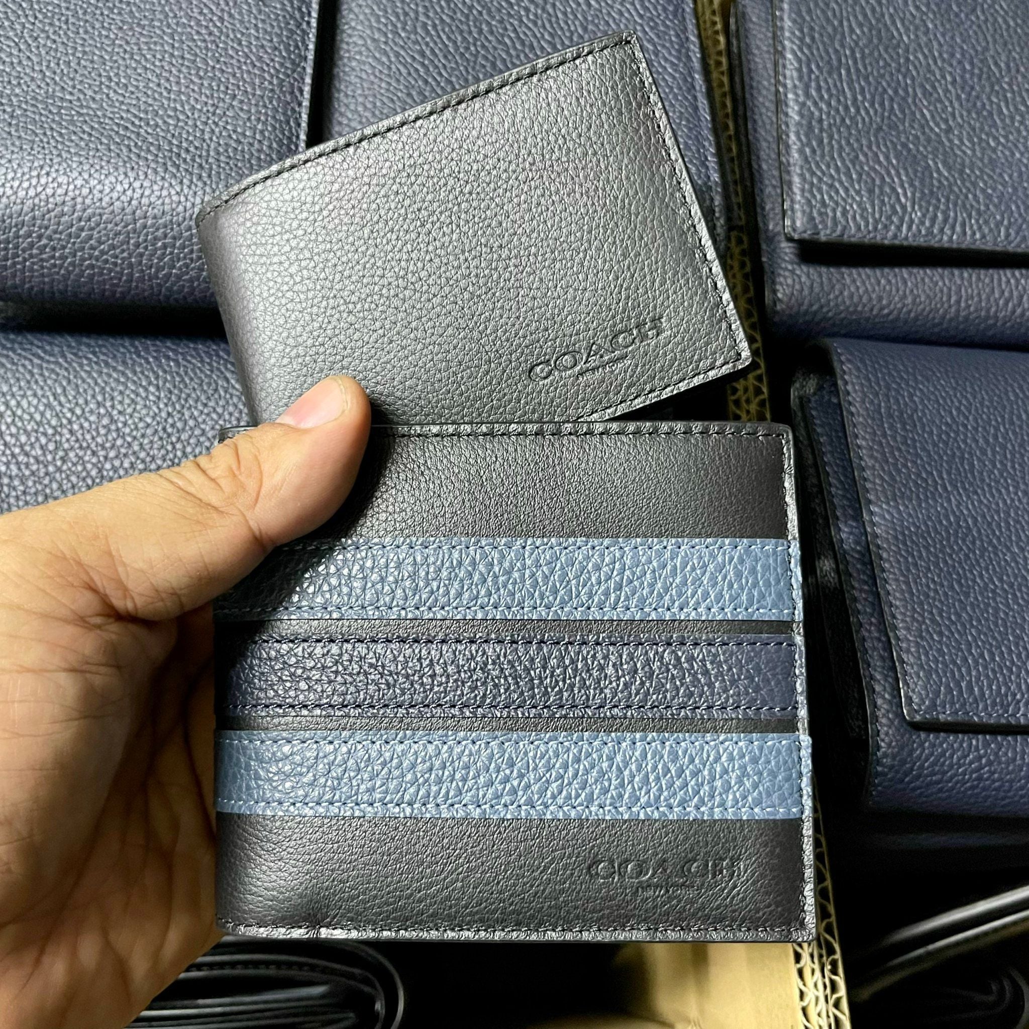  03966 - HÀNG CHÍNH HÃNG - VÍ COACH Nam NGẮN 850K - 3 in 1 