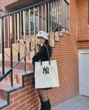  0532 - HÀNG CHÍNH HÃNG - TÚI TOTE MLB CANVAS NEW YORK YANKESS MÀU KEM TRẮNG - *CREAM* - CODE: 3AORM022N-50CRS 