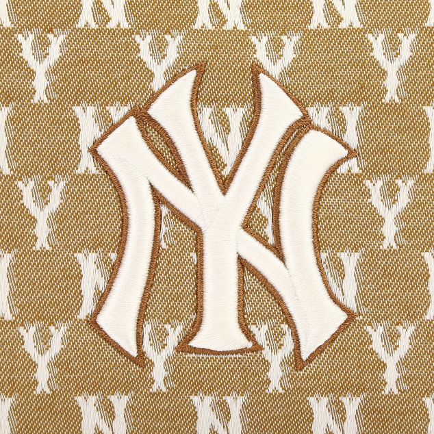  0430 - HÀNG CHÍNH HÃNG - TÚI MLB ĐEO CHÉO Monogram (Mini) Cross Bag New York Yankees *Beige* - Code: 32BGDM111-50B 