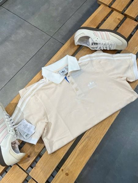  2697 - HÀNG CHÍNH HÃNG - ÁO ADIDAS POLO 2 SỌC CỔ TRẮNG - BE - CODE : IZ3070 