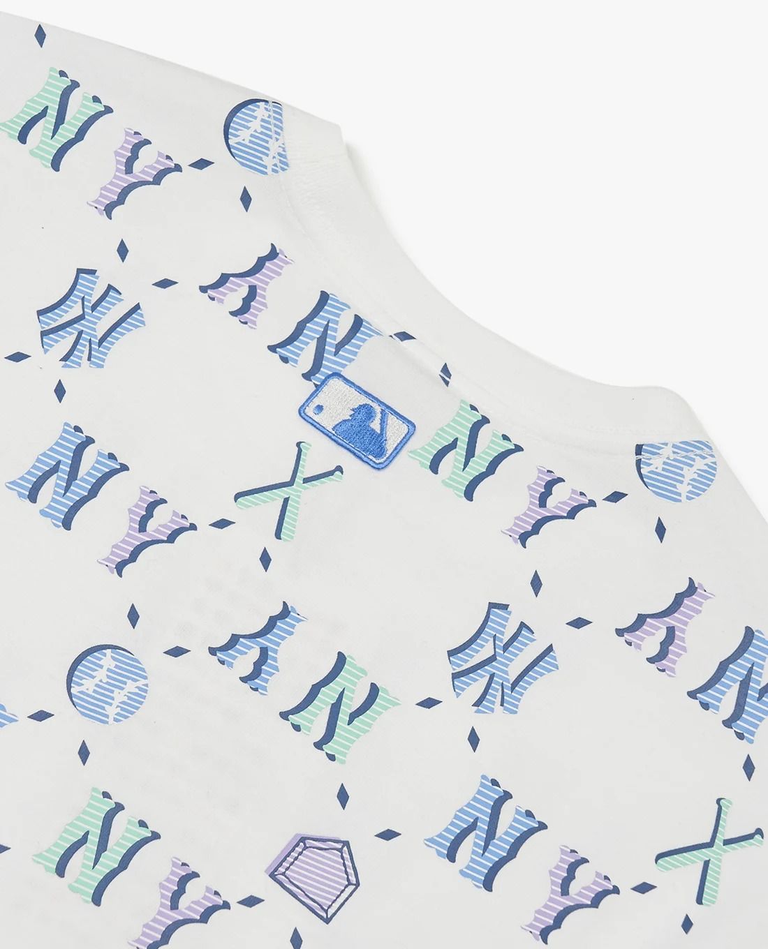  0870 - HÀNG CHÍNH HÃNG - ÁO THUN MLB Monogram - TRẮNG *MULTI* 