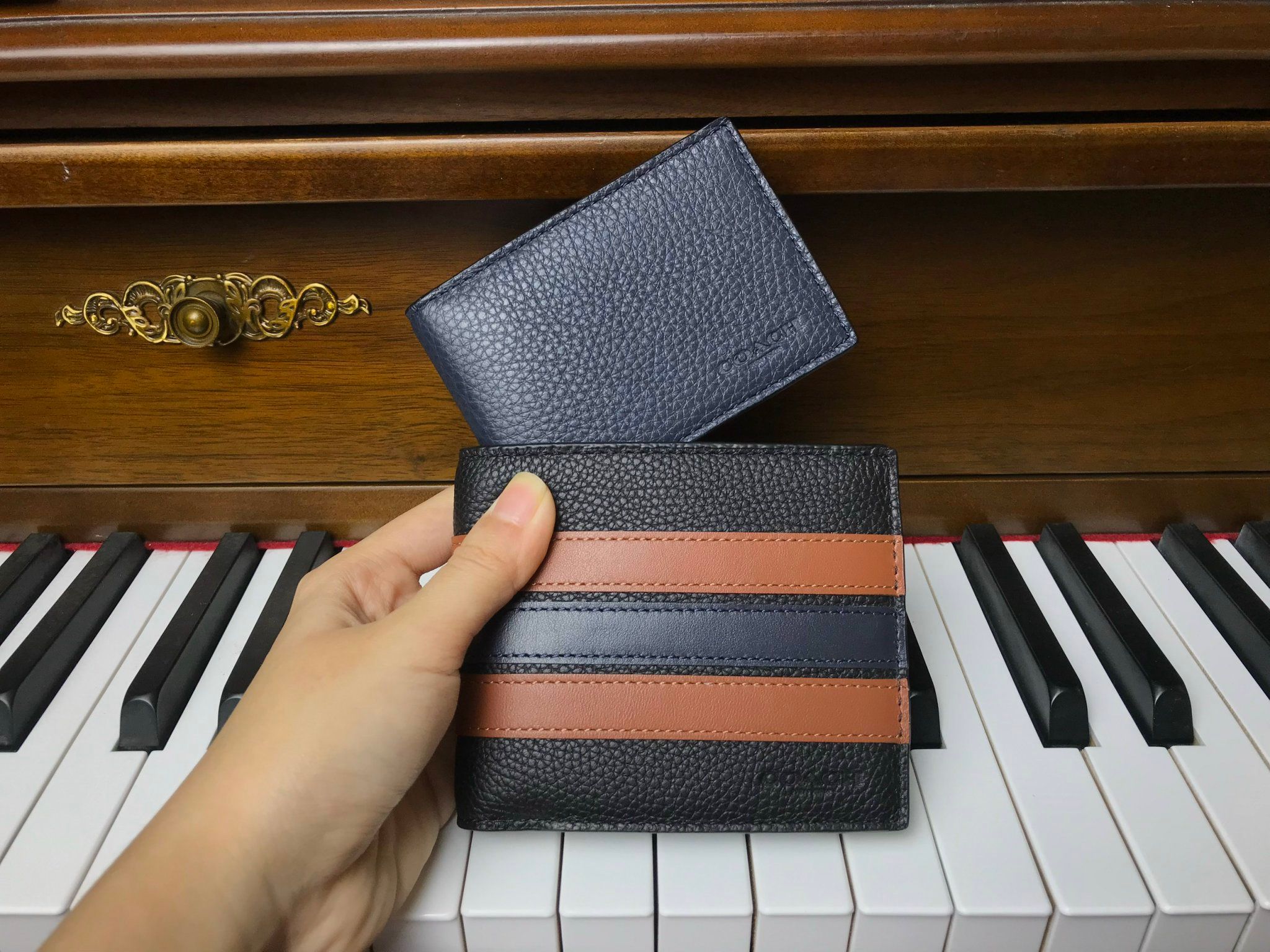  03966 - HÀNG CHÍNH HÃNG - VÍ COACH Nam NGẮN 850K - 3 in 1 