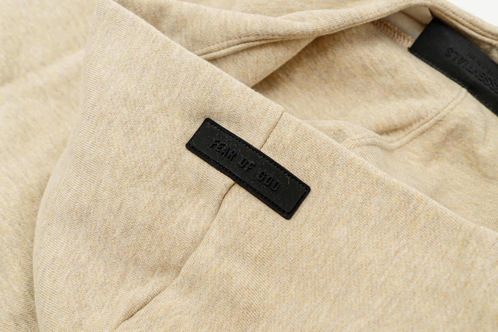  2058 - HÀNG CHÍNH HÃNG - ÁO FEAR OF GOD ESSENTIALS PULL - OVER HOODIE GOLD HEATHER (BE VÀNG) 