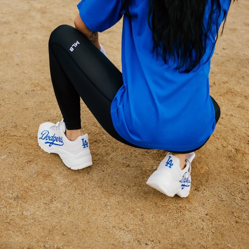 Mua Giày Thể Thao MLB Big Ball Chunky Lite La Dodgers 3ASHC311N07INS Phối Màu MLB Mua tại Vua Hàng Hiệu h052471 #29 Mua Giày Thể Thao MLB Big Ball Chunky Lite La Dodgers 3ASHC311N07INS Phối Màu MLB Mua tại Vua Hàng Hiệu h052471