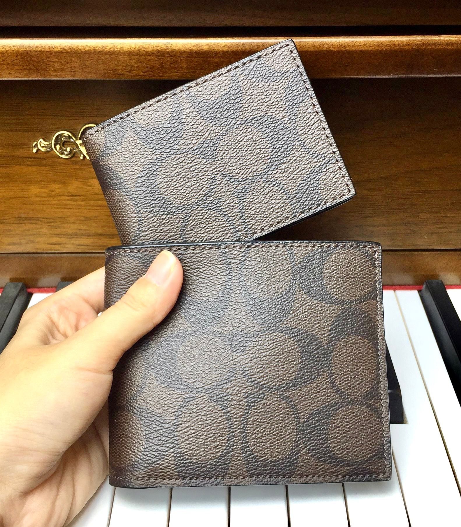  03966 - HÀNG CHÍNH HÃNG - VÍ COACH Nam NGẮN 850K - 3 in 1 