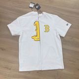  0972 - HÀNG CHÍNH HÃNG - ÁO THUN NEW ERA X BTS -  B VÀNG [TRẮNG] - CODE: 13277225 