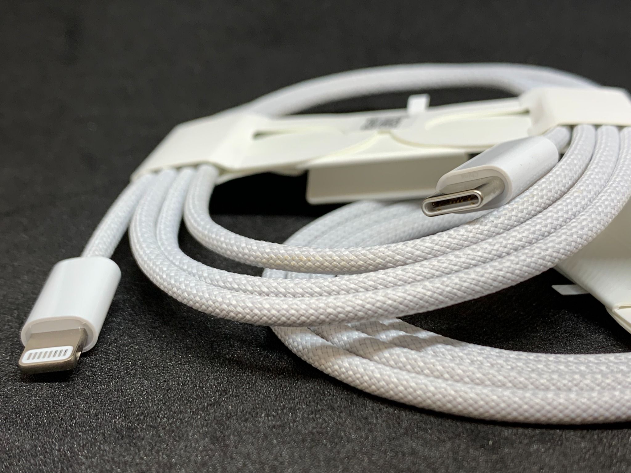  0230 - *HÀNG CHÍNH HÃNG* Dây Sạc Bọc Dù Apple Trắng - TypeC to Lightning - Auth 