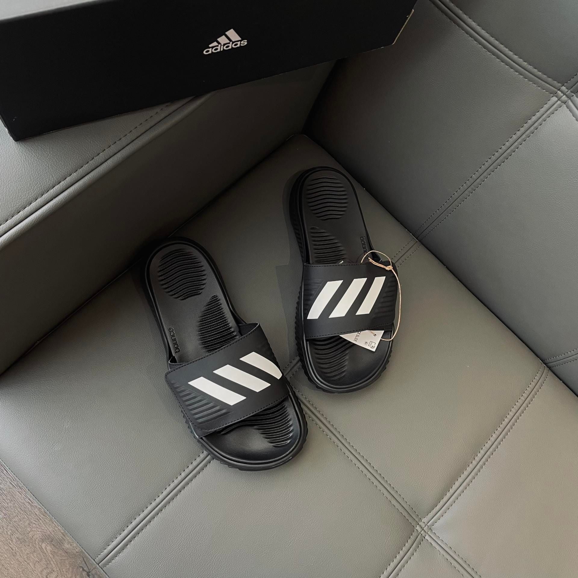  0452 - HÀNG CHÍNH HÃNG - DÉP ADIDAS ALPHABOUCE SLIDE - Đen SỌC TRẮNG - *SỌC TRẮNG* - Code: FZ0387 