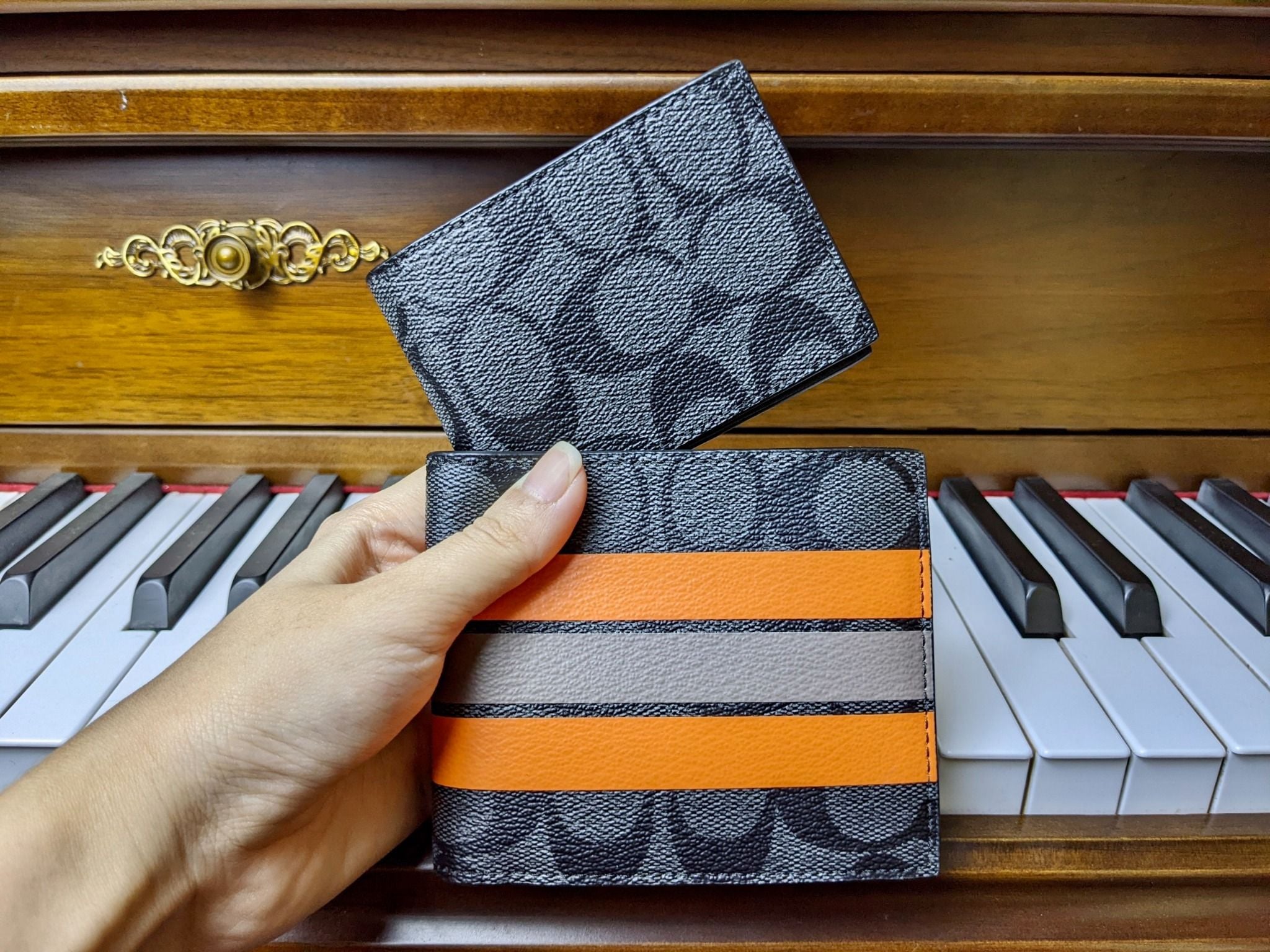  03966 - HÀNG CHÍNH HÃNG - VÍ COACH Nam NGẮN 850K - 3 in 1 