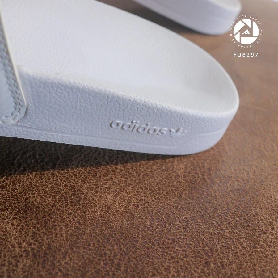  0403 - HÀNG CHÍNH HÃNG - DÉP ADIDAS LITE TRẮNG ĐEN *WHITE/BLACK* - Code: EG8272 