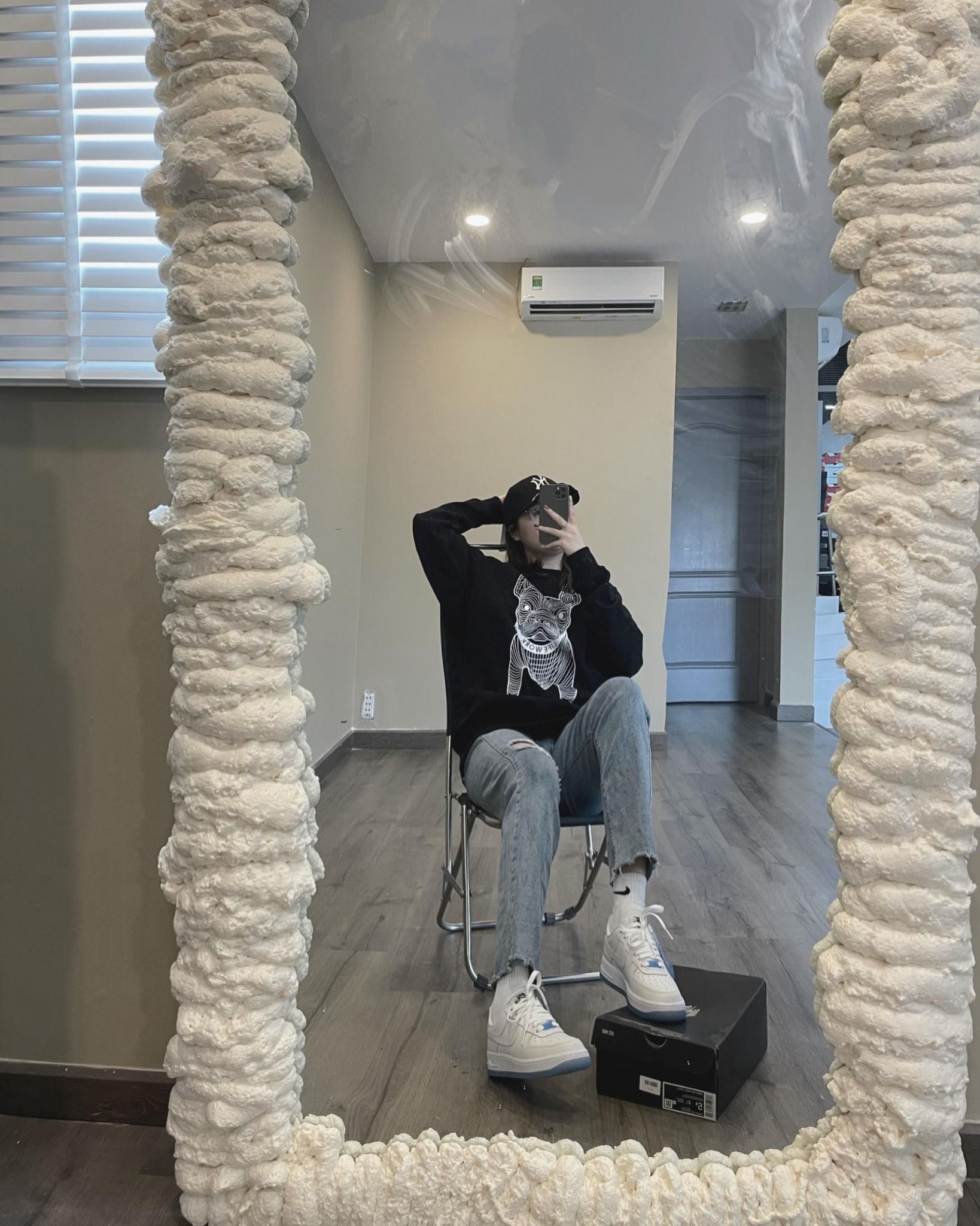  0308 - [CHÍNH HÃNG] - Giày Sneaker Nike Air Force 1 - 07 LX 'UV Reactive' [DA8301-100] 