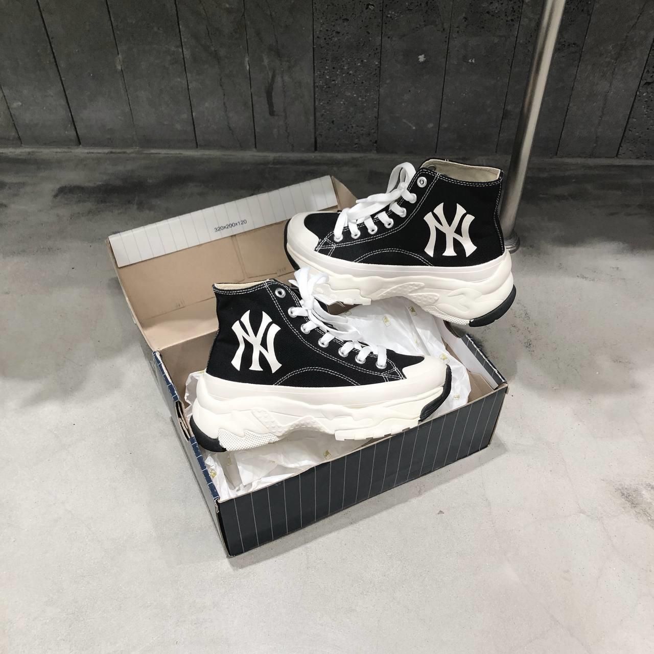 Giày MLB New York Yankees Chunky High Top Cổ Cao