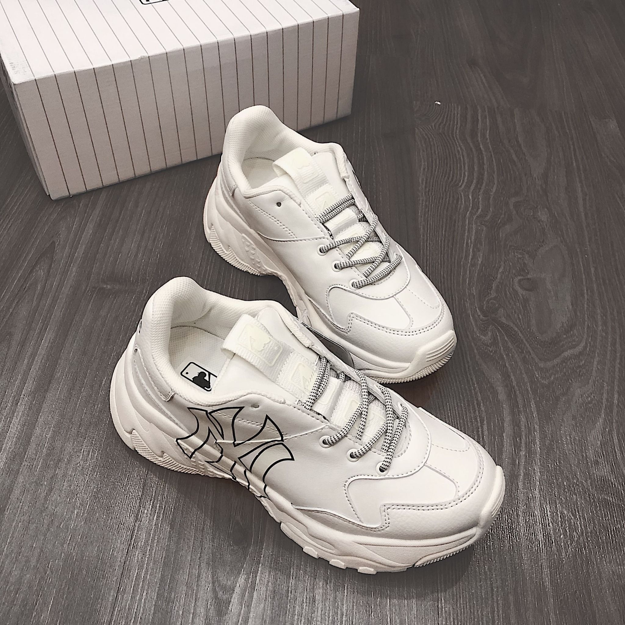  0348 - HÀNG CHÍNH HÃNG - GIÀY SNEAKER MLB BIG BALL CHUNKY NEW YORK  - *WHITE BLACK* - 2021** - Code: 32SHC1911 50I 